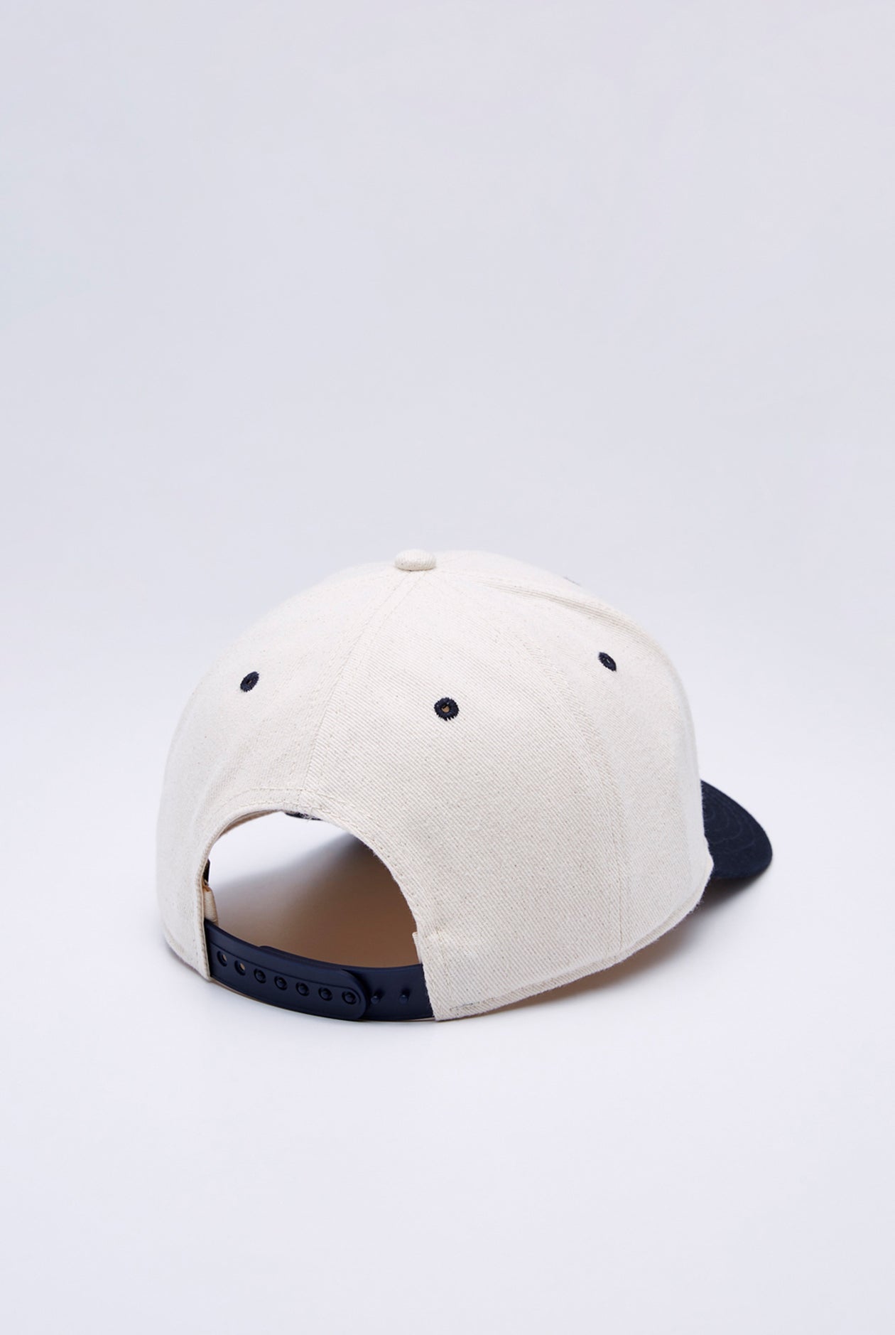 TWO-TONE NYC LOGO BASEBALL CAP