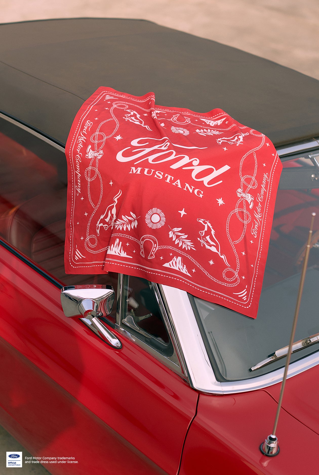 MUSTANG HERITAGE BANDANA