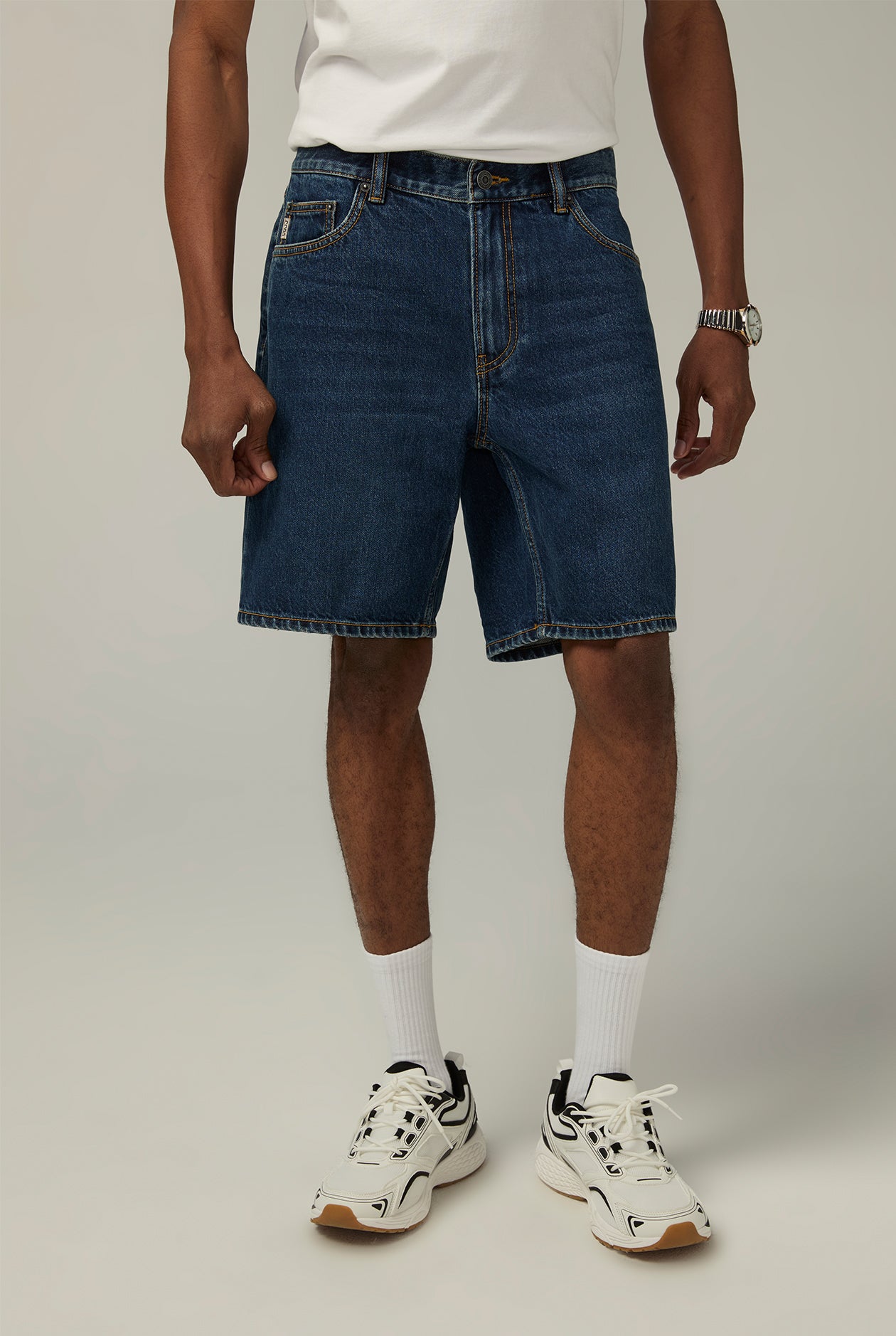 DARK BLUE WASH STRAIGHT DENIM SHORTS Dark Blue / 38