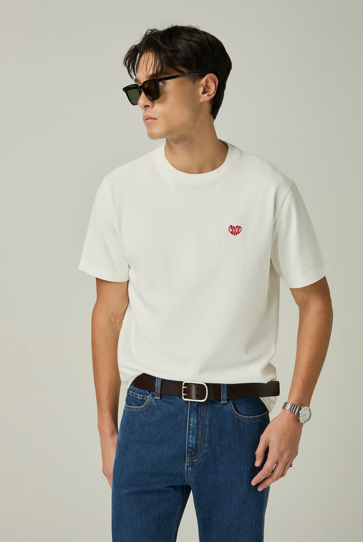 HEART LOGO GRAPHIC TEE