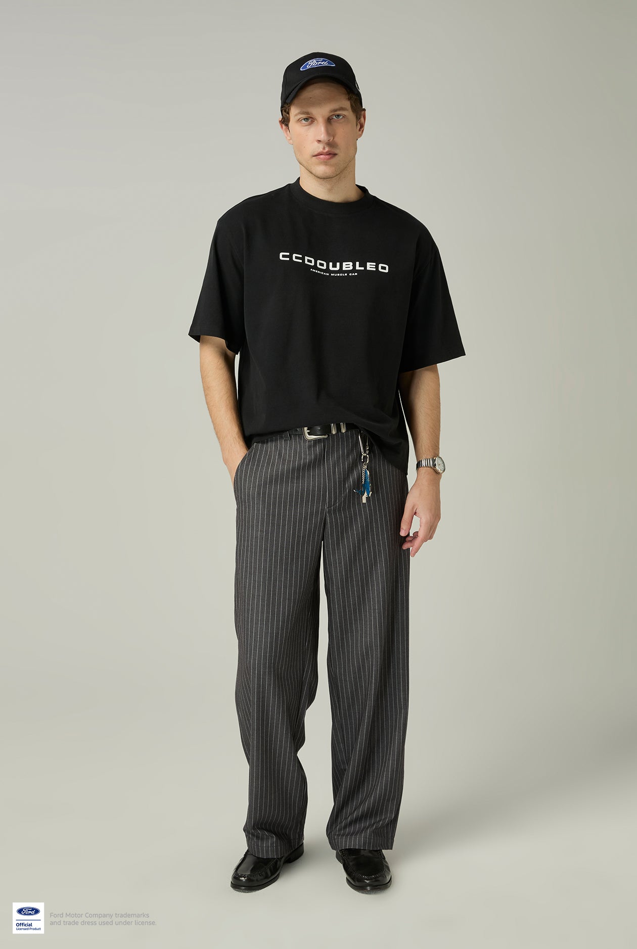 FORD MUSTANG LOGO EMBROIDERED BOXY FIT TEE