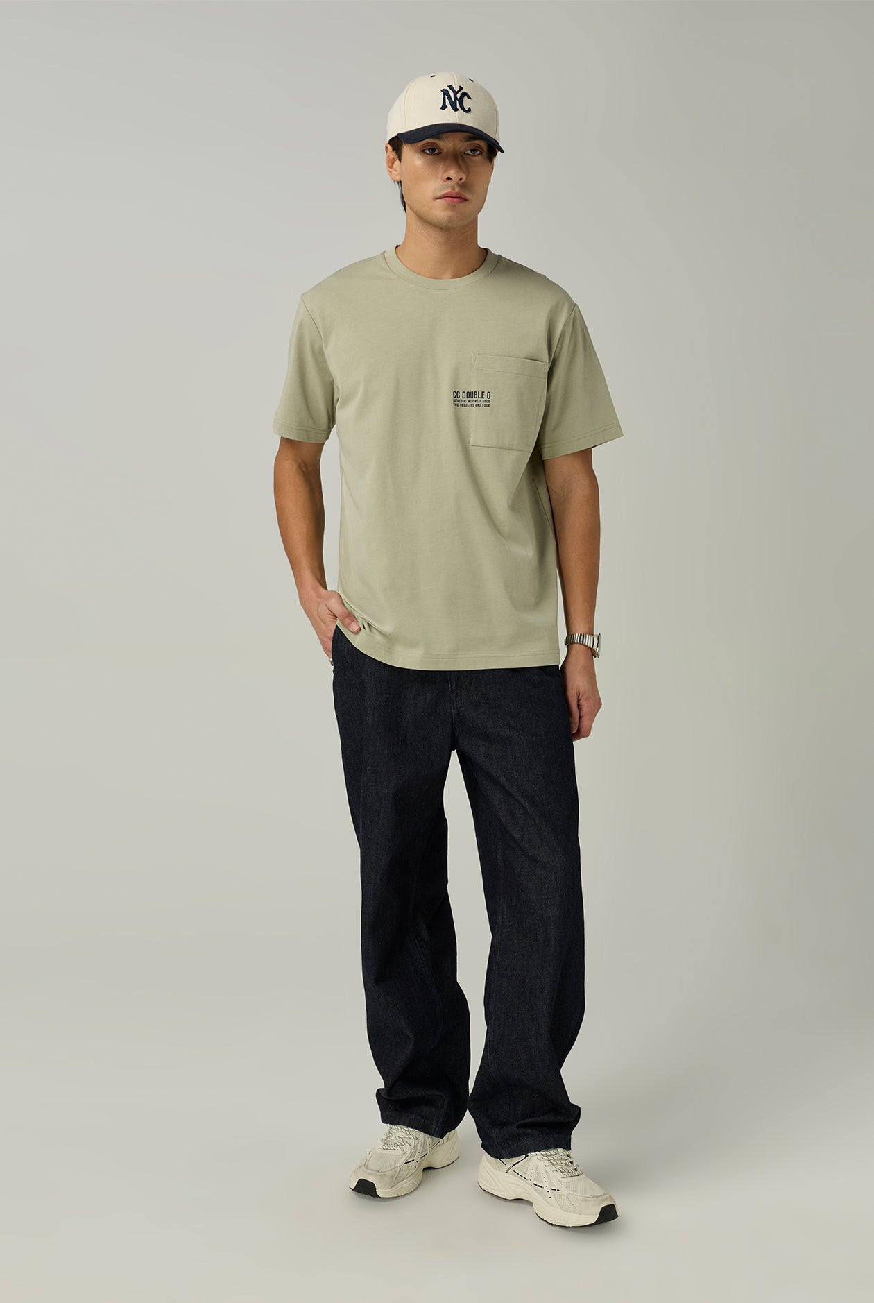 RELAXED-FIT POCKET TEE WITH LOGO PRINT