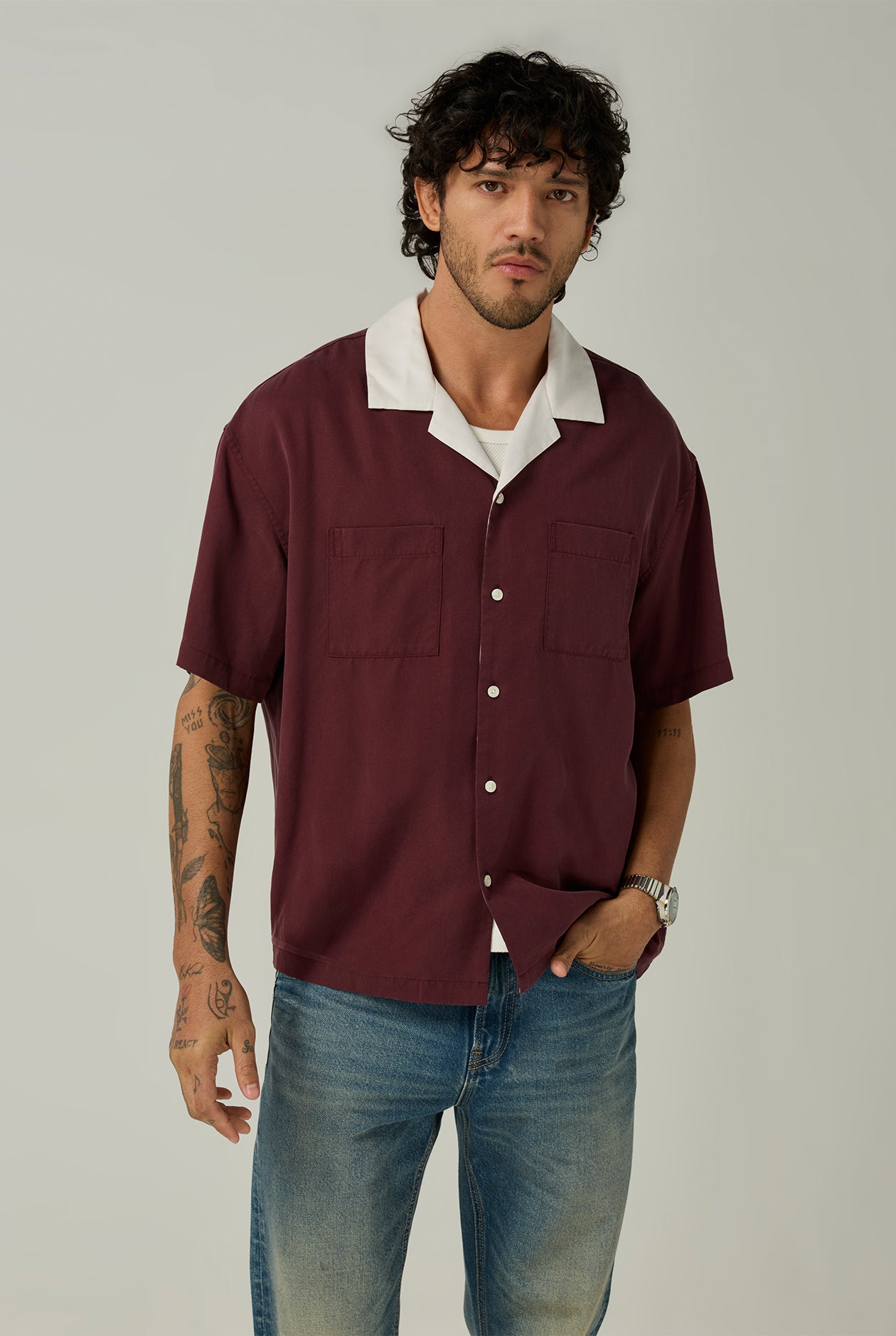 RESORT SHIRT WITH CONTRAST COLLAR