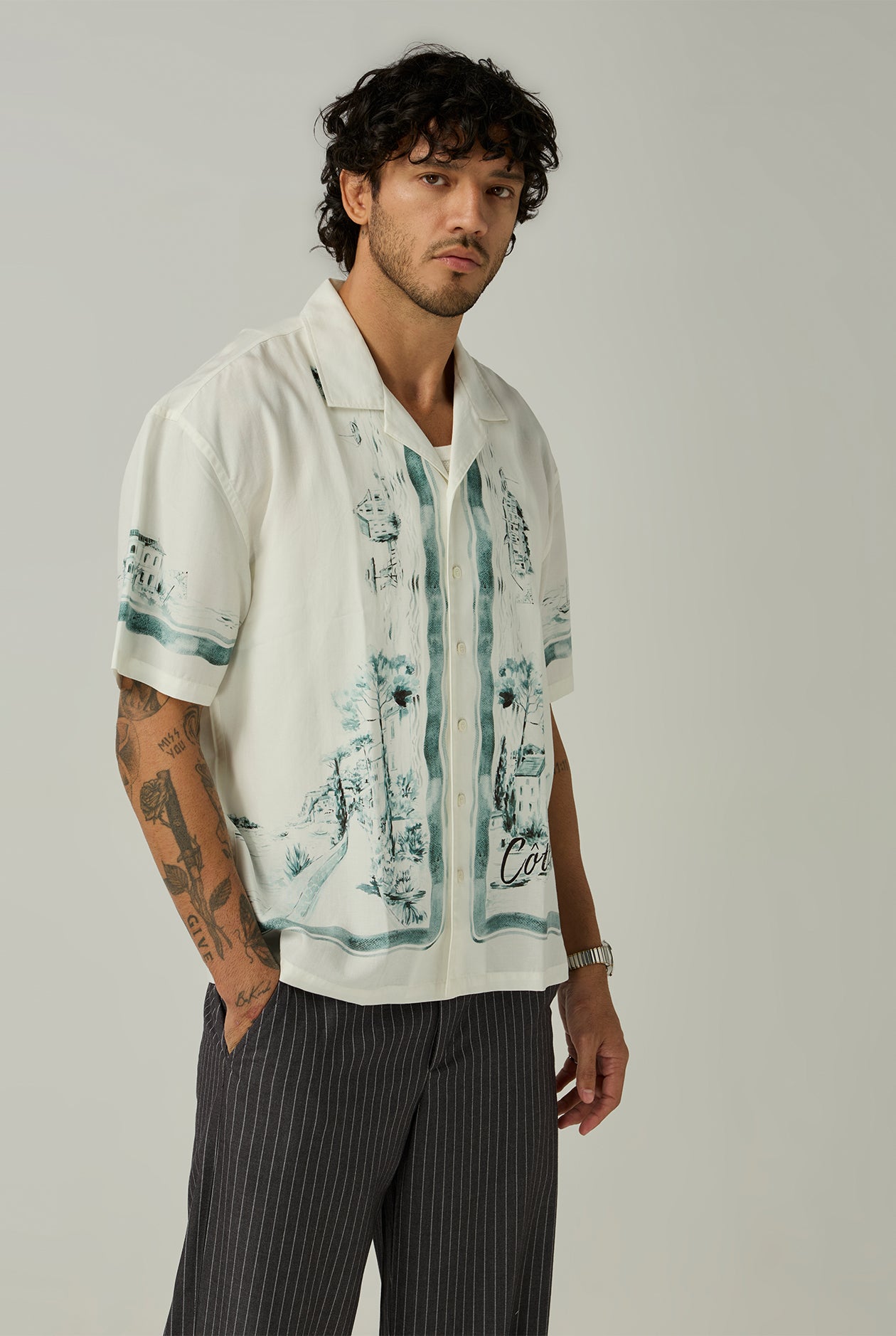 RIVIERA PRINTED RESORT SHIRT
