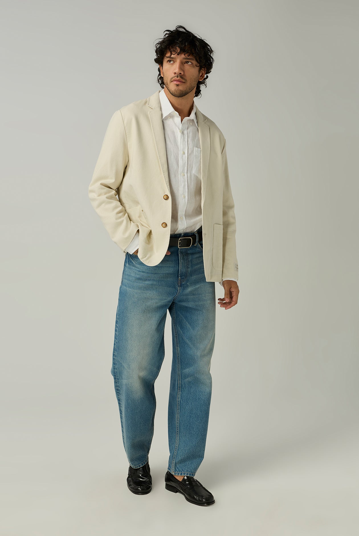 LINEN BLAZER