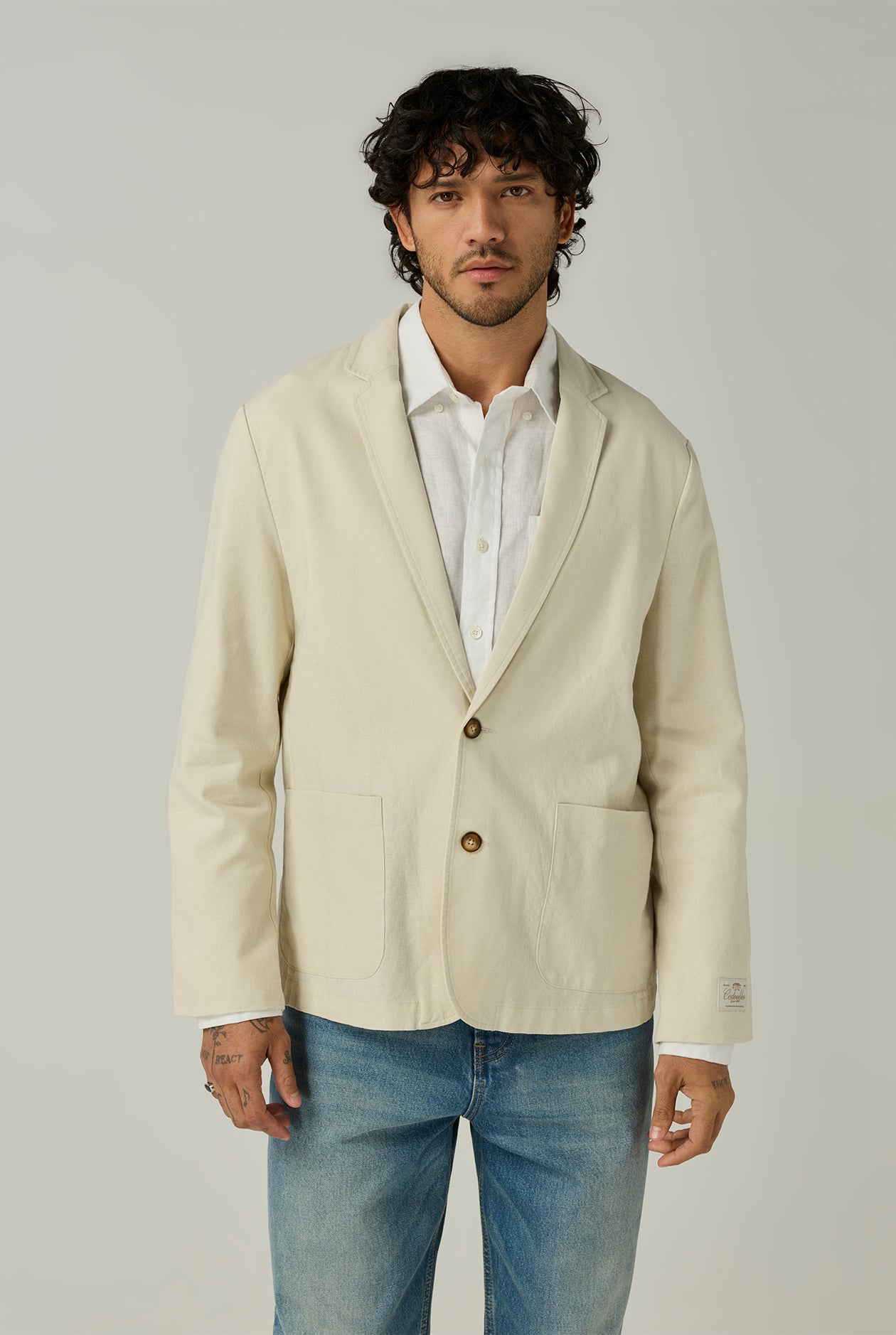 LINEN BLAZER