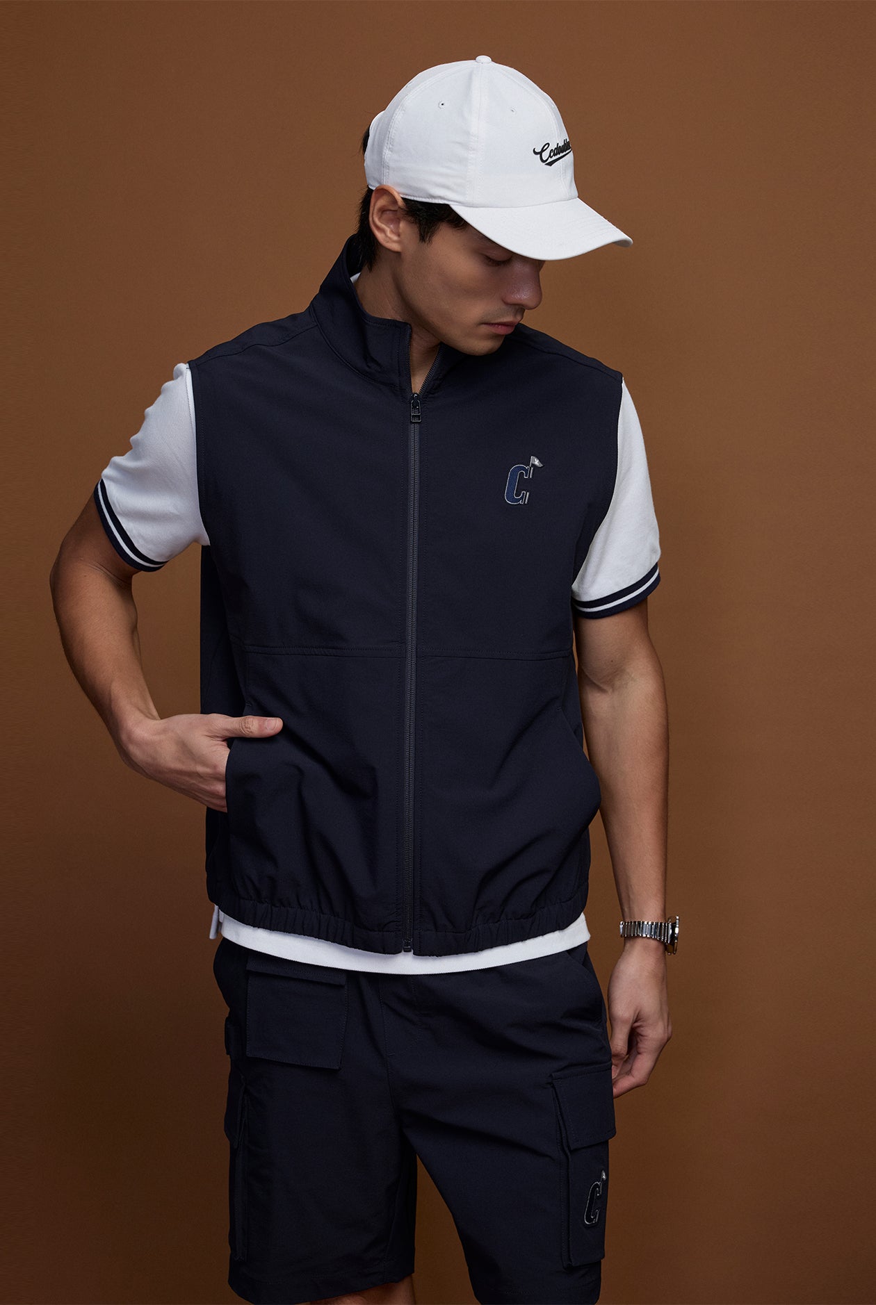 UV & WATERPROOF NYLON VEST