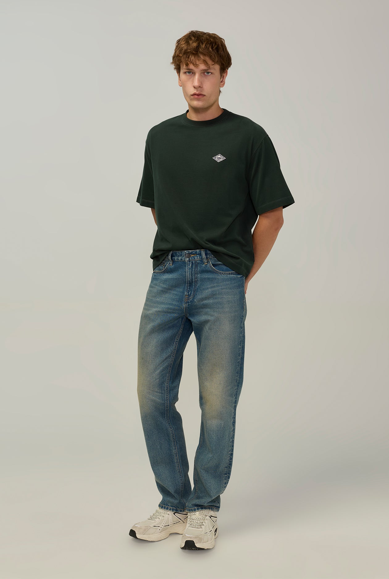 BOXY FIT LOGO EMBROIDERY TEE