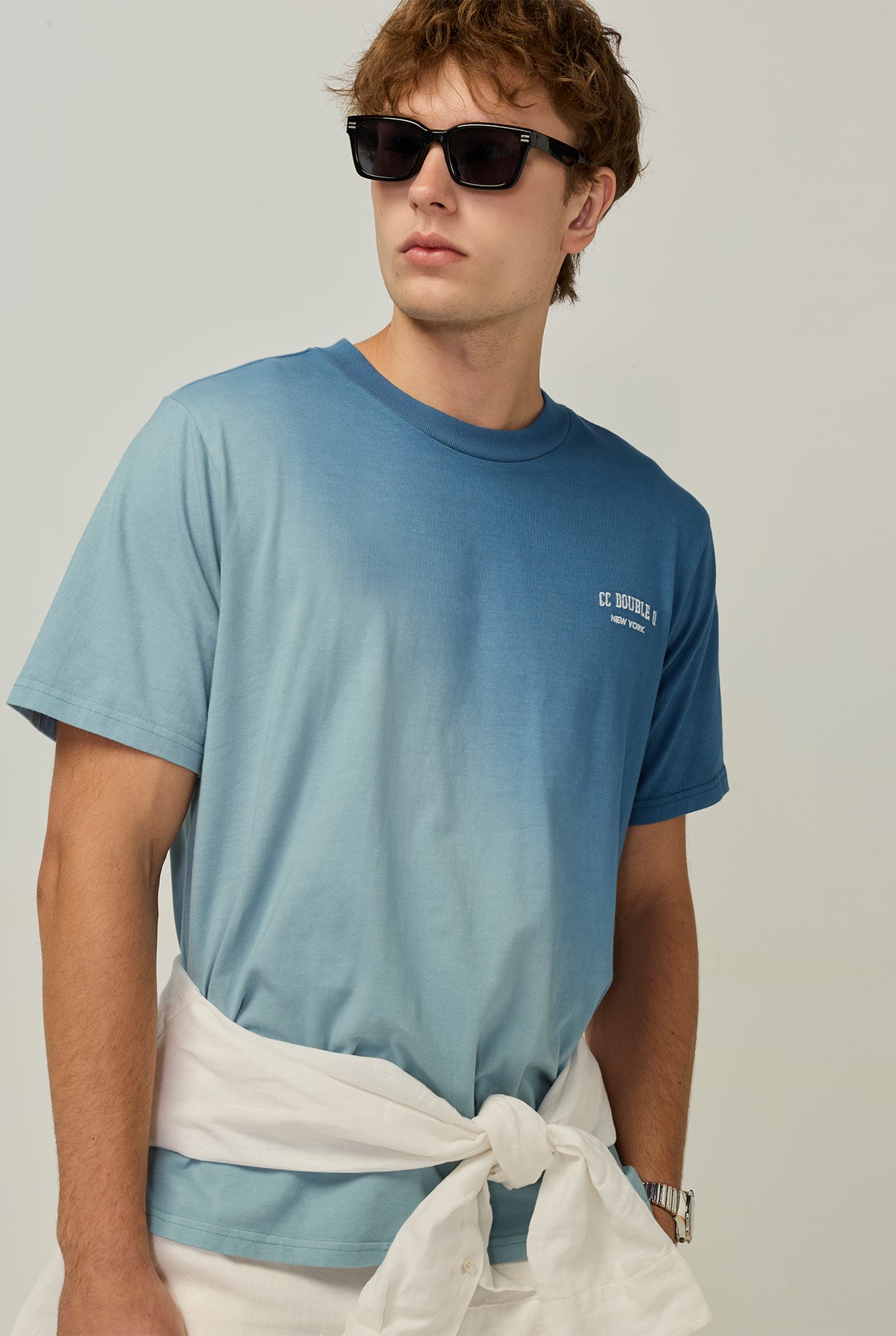 SOFT GRADIENT RELAXED TEE