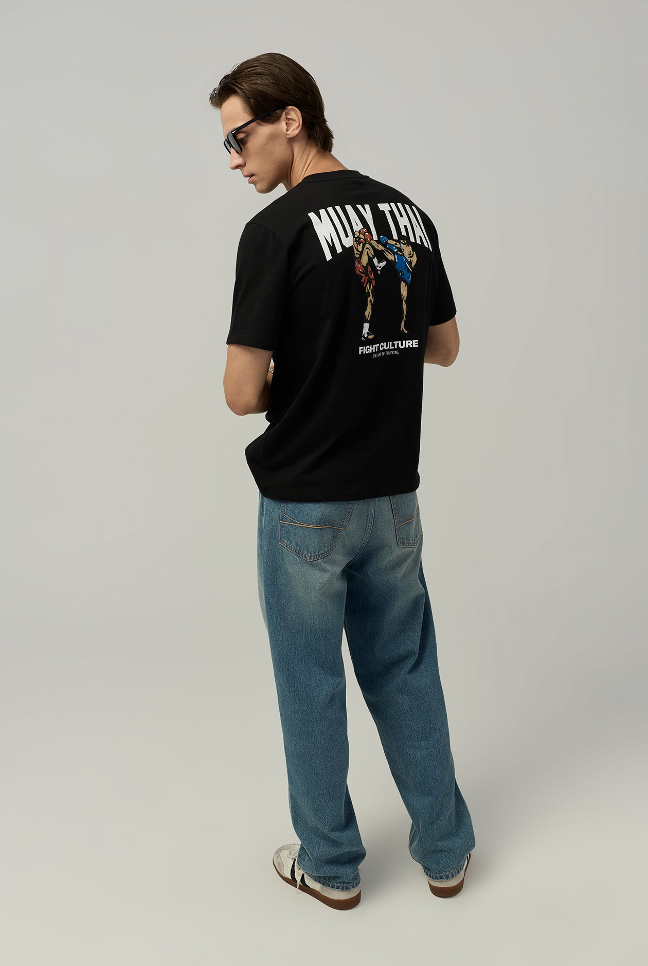 MUAY THAI GRAPHIC TEE