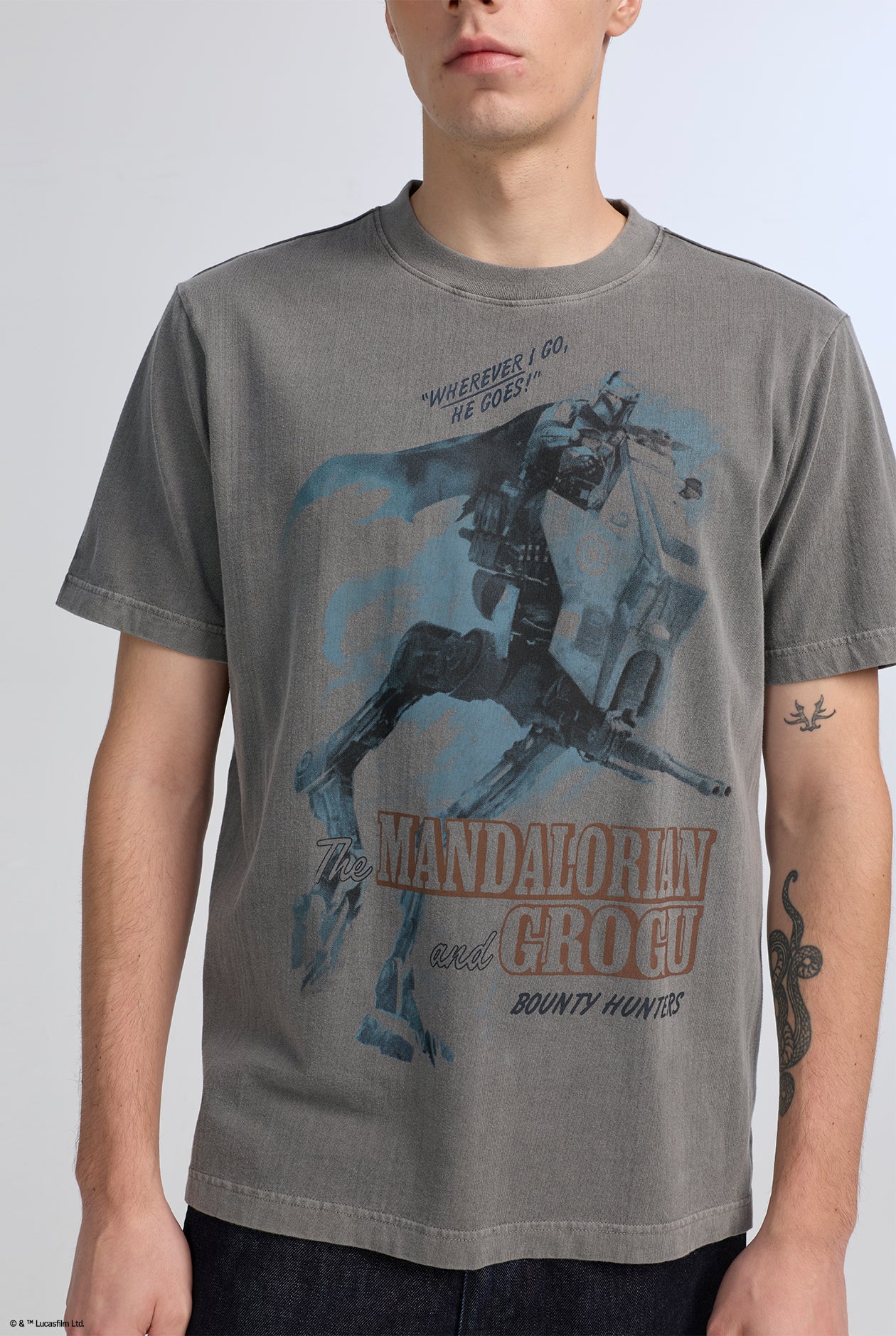 MANDALORIAN RELAXED FIT TEE