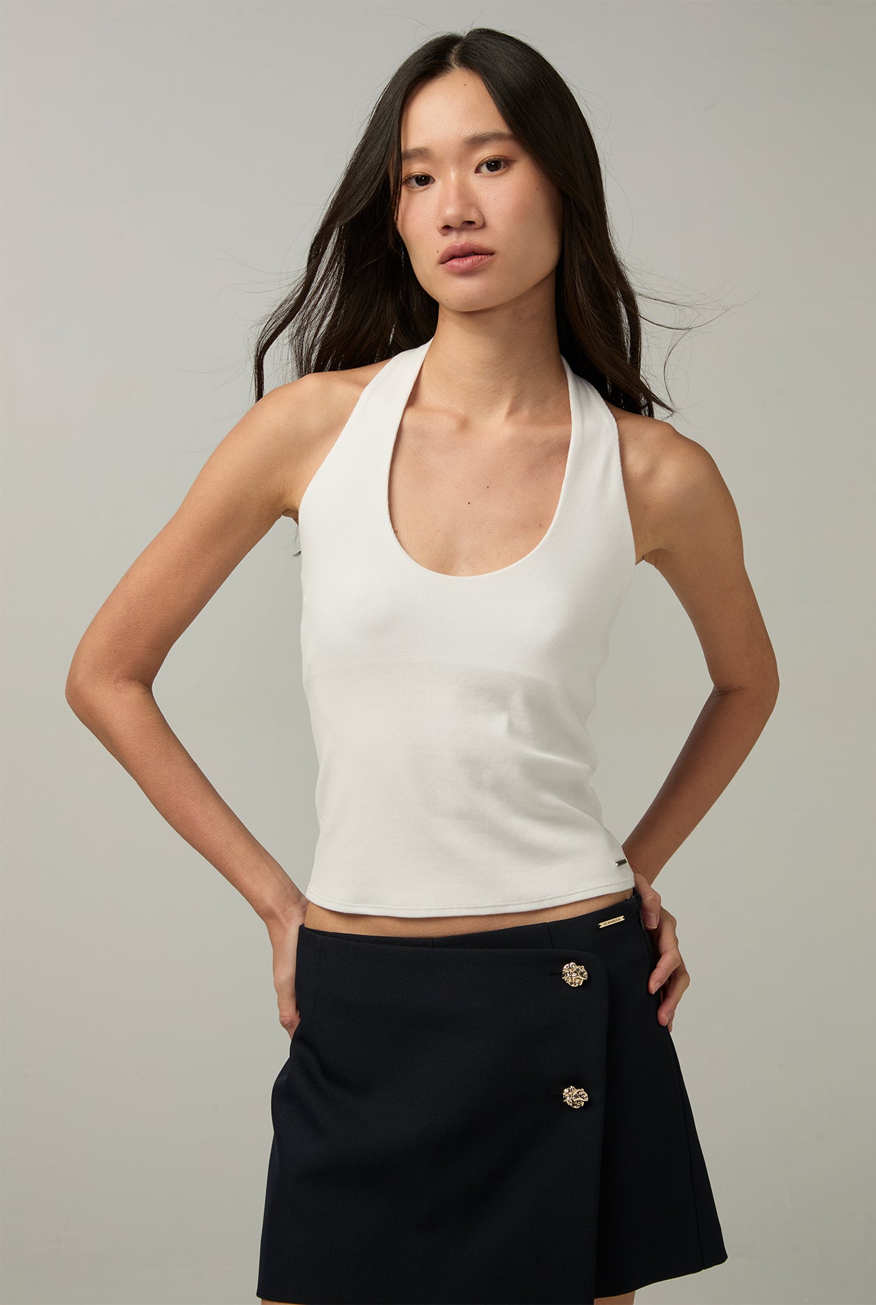 BASIC HALTER TOP