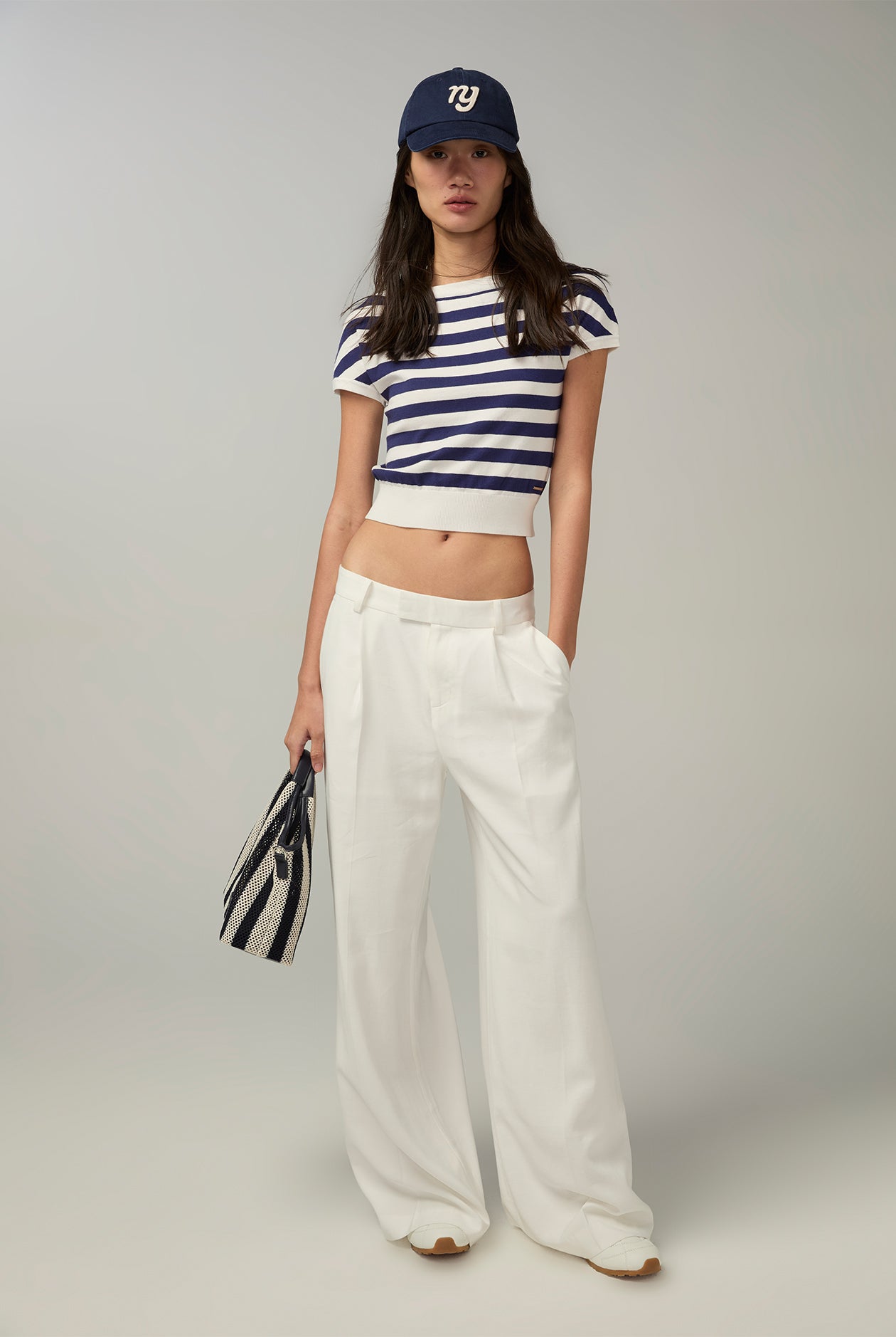 STRIPED SHOULDER TOP