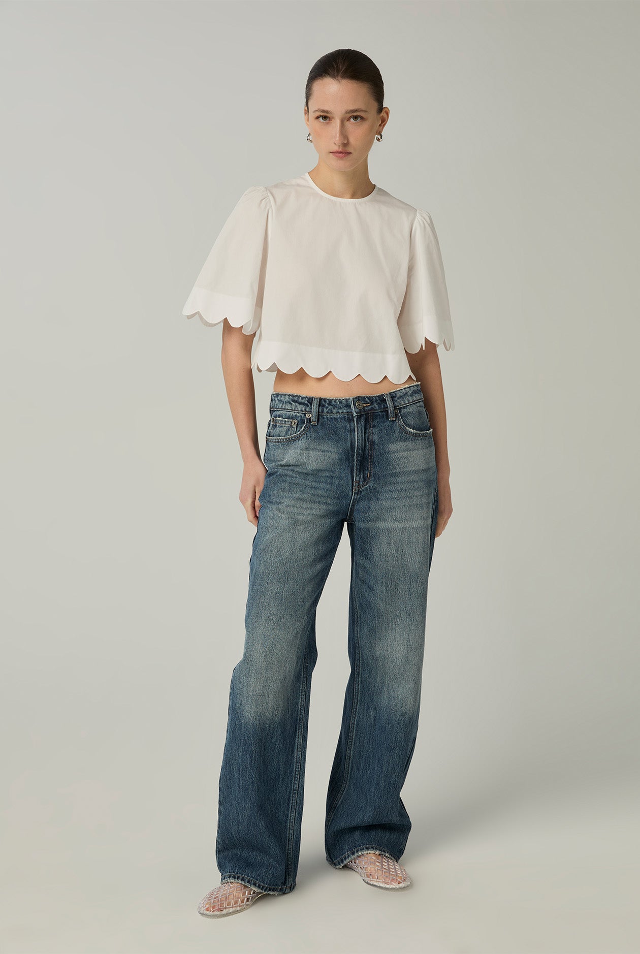 SCALLOP POPLIN CROP BLOUSE