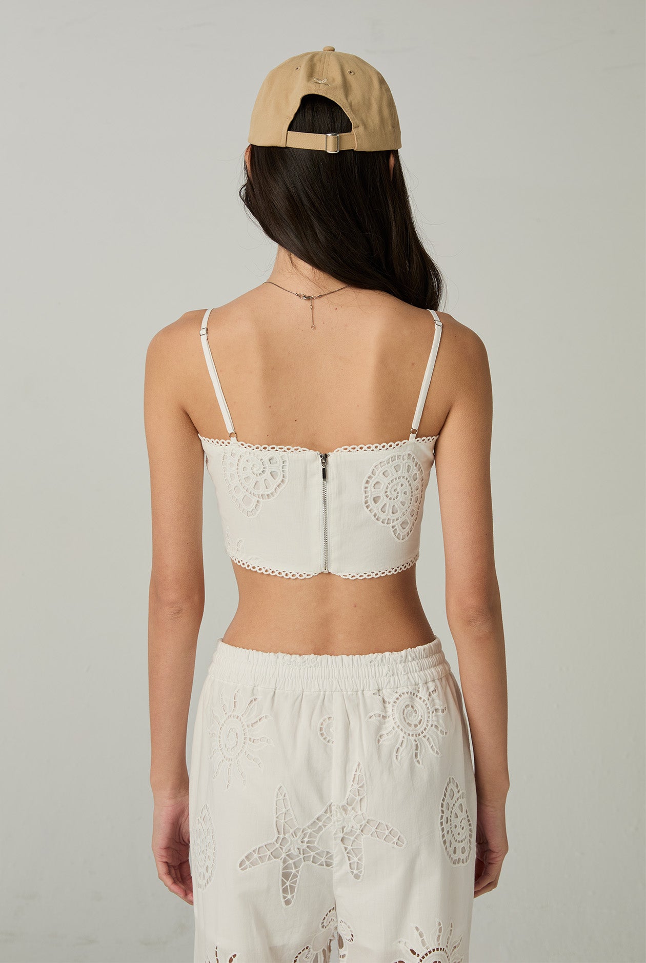 EMBROIDERED SEA  ANIMAL CAMISOLE TOP