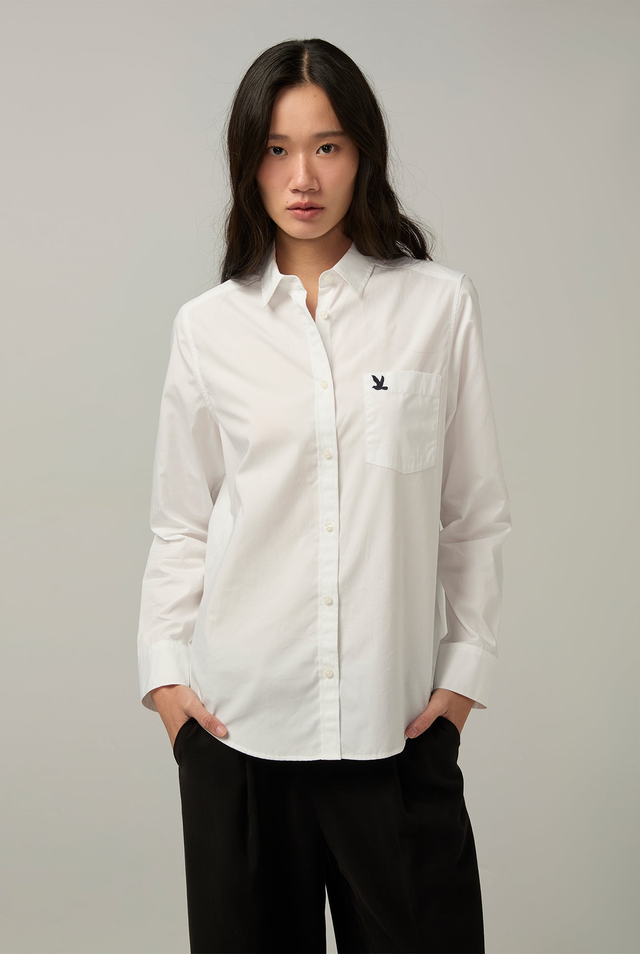 REGULAR-FIT CLASSIC SHIRT