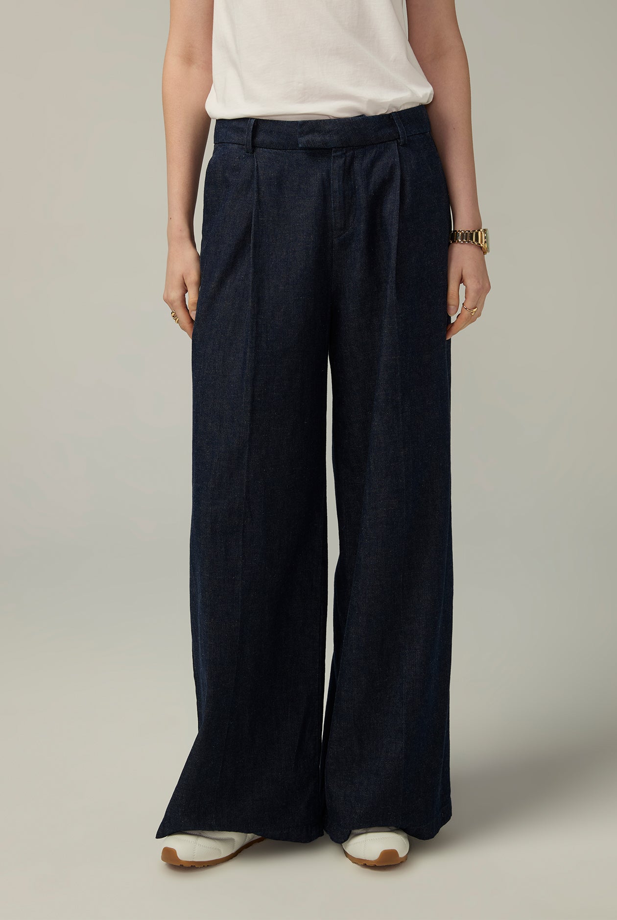 NAVY STRAIGHT-LEG PANTS Navy / 30