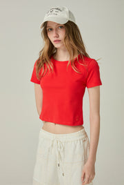 BASIC ROUND NECK TEE