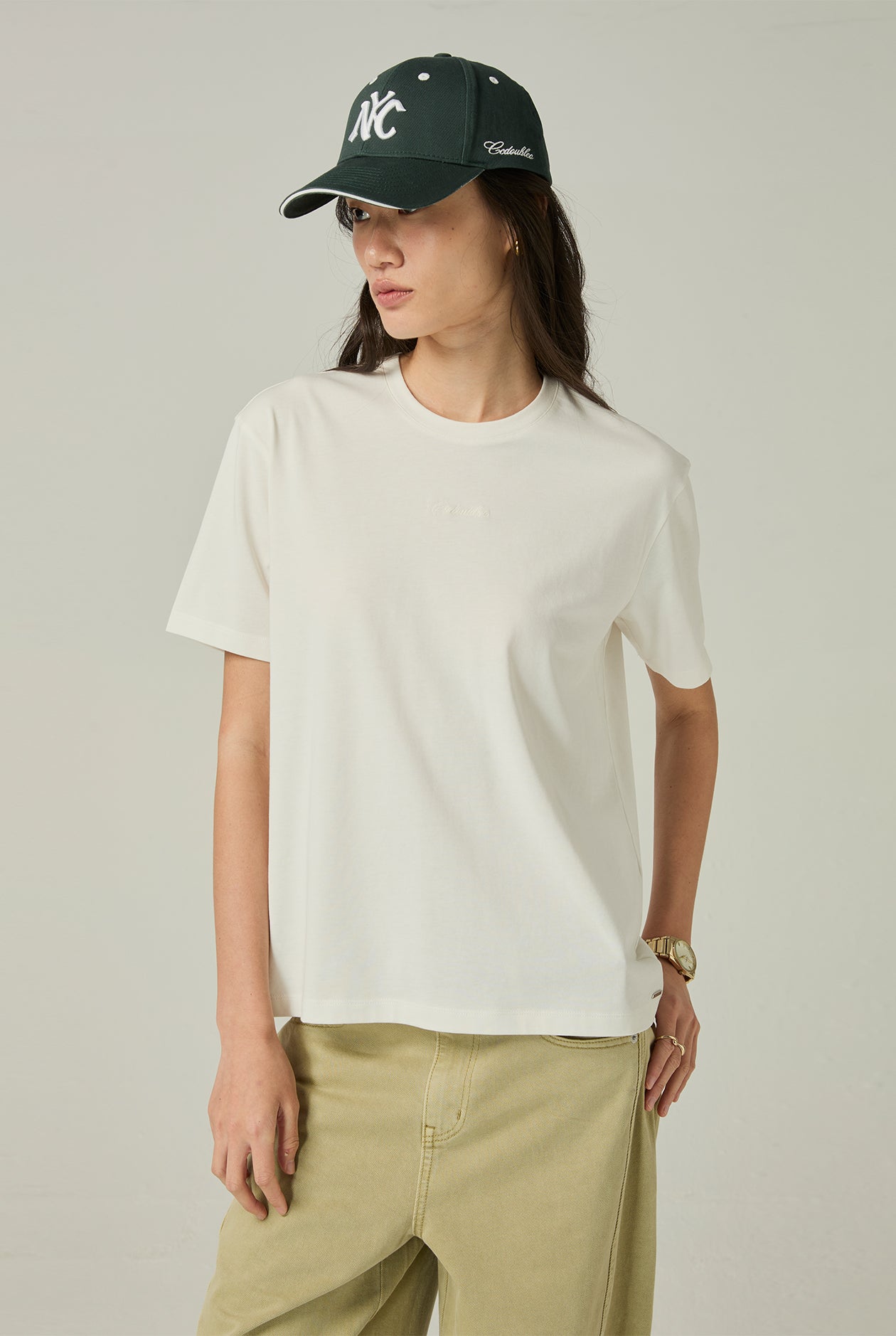 EMBROIDERED LOGO OVERSIZED FIT TEE