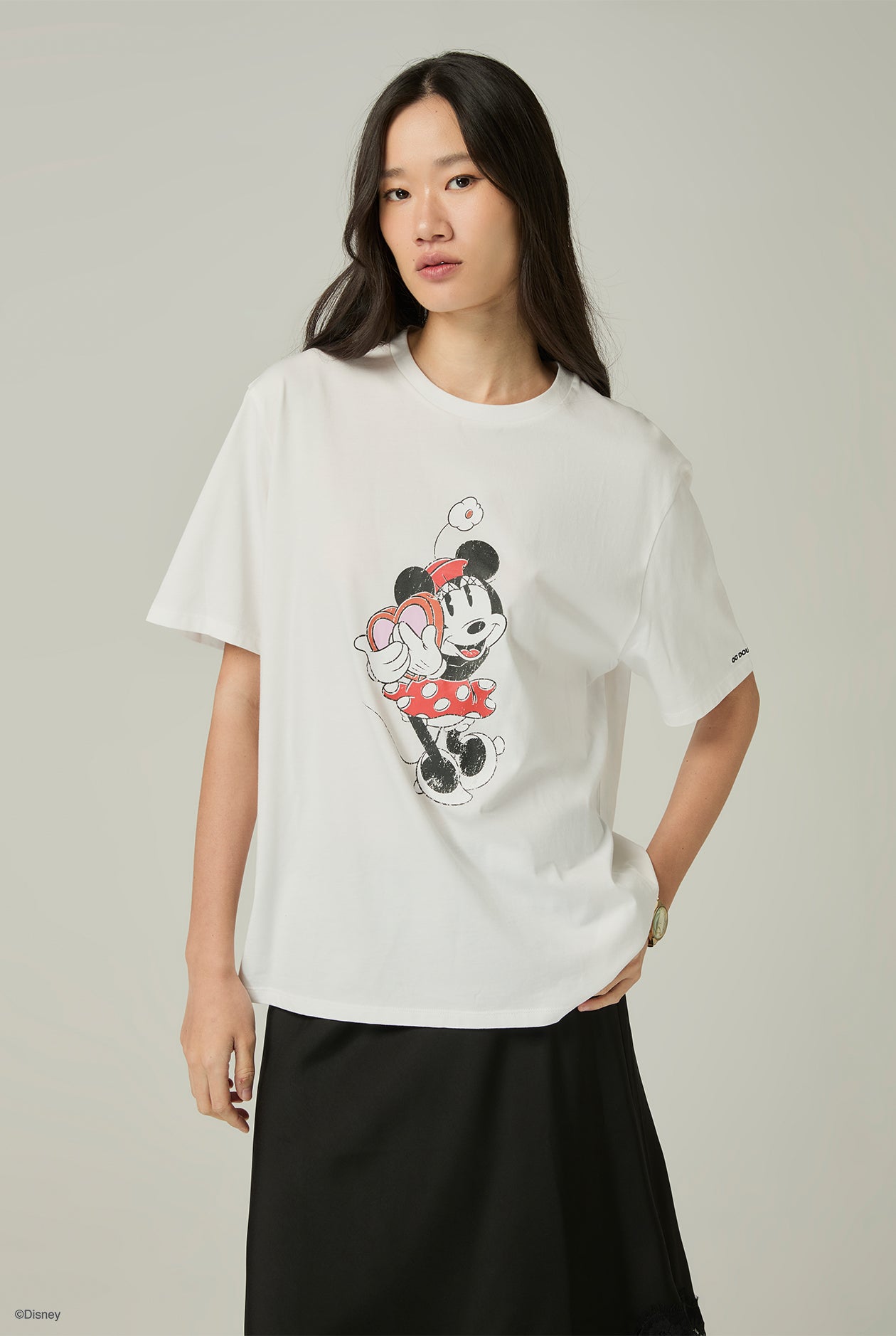 OVERSIZED MINNIE HUG ME GRAPHIC TEE - CC Double O Official Store
