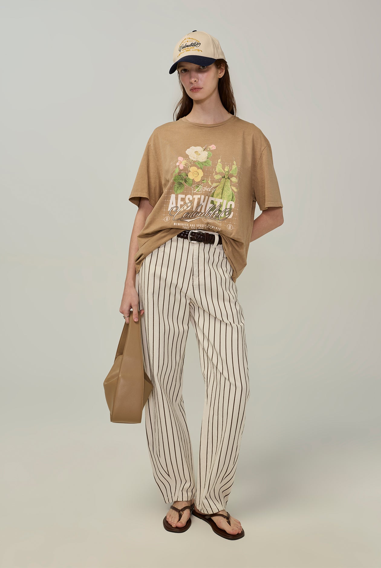 FLORAL AESTHETIC OVERSIZED TEE