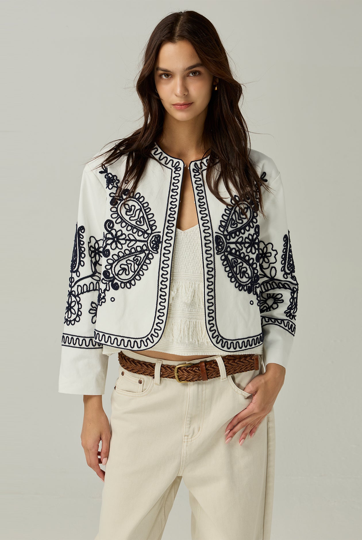 ROPE EMBROIDERY JACKET