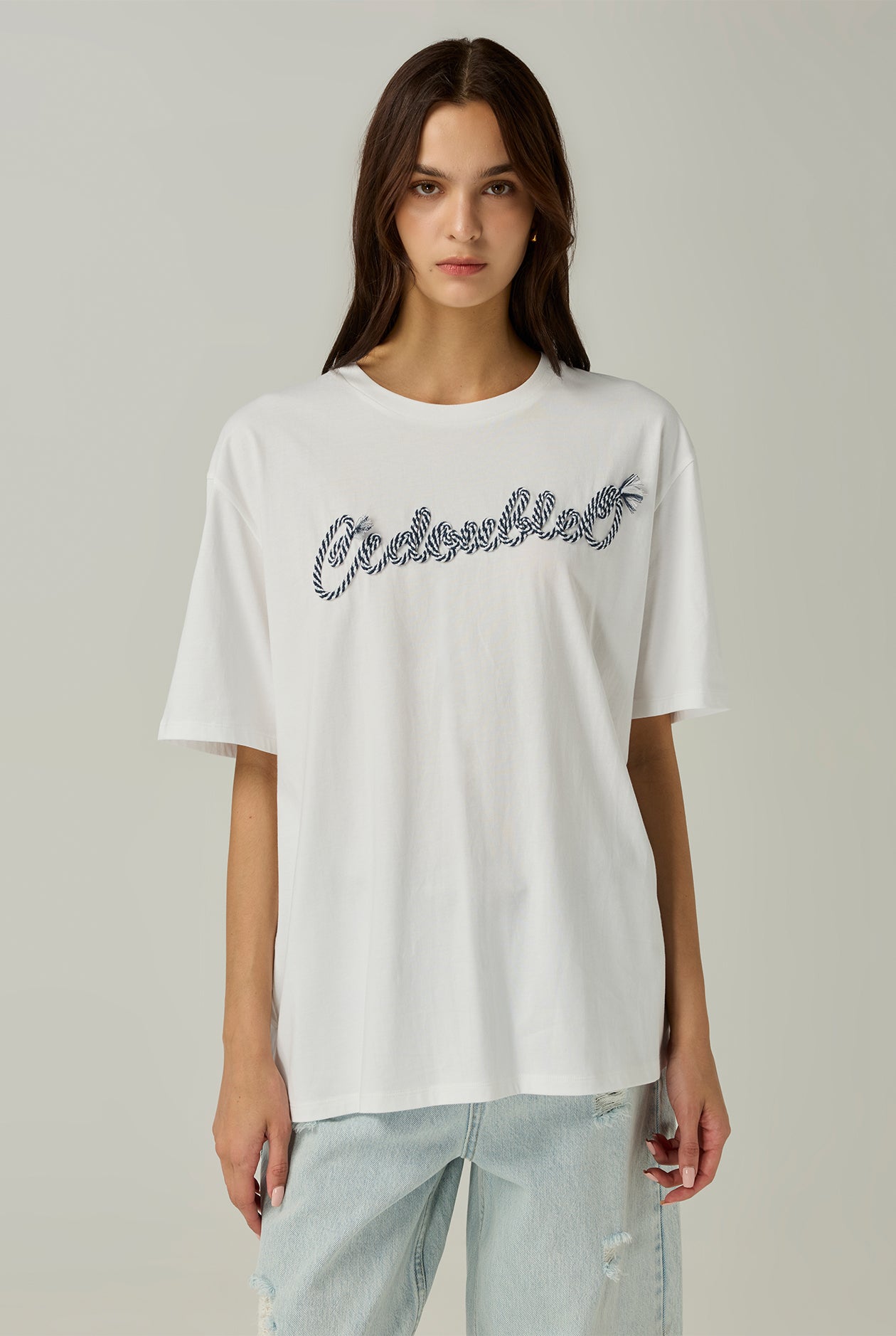 OVERSIZED TEE WITH ROPE EMBROIDERY