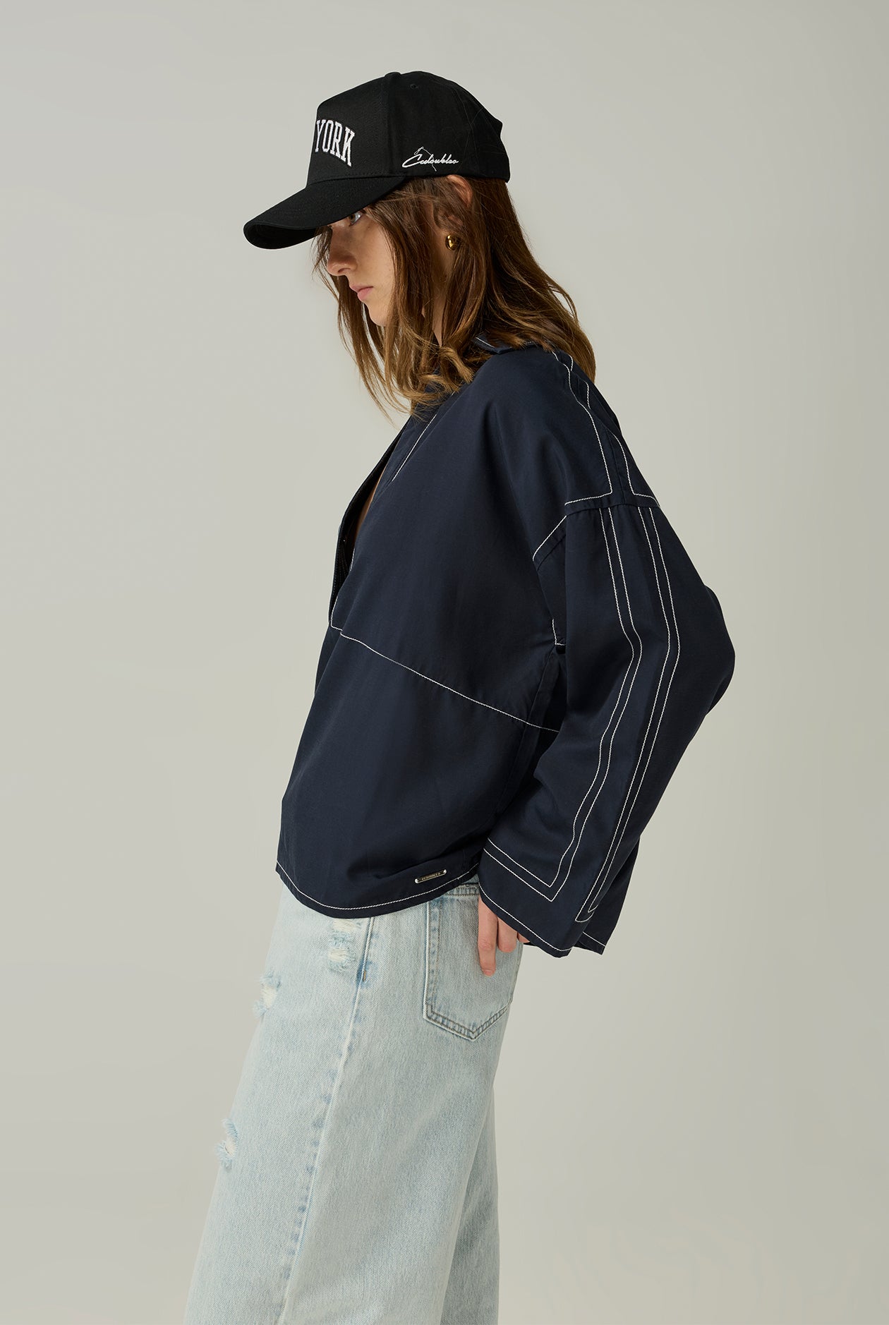 BLOUSE WITH CONTRAST STITCHING