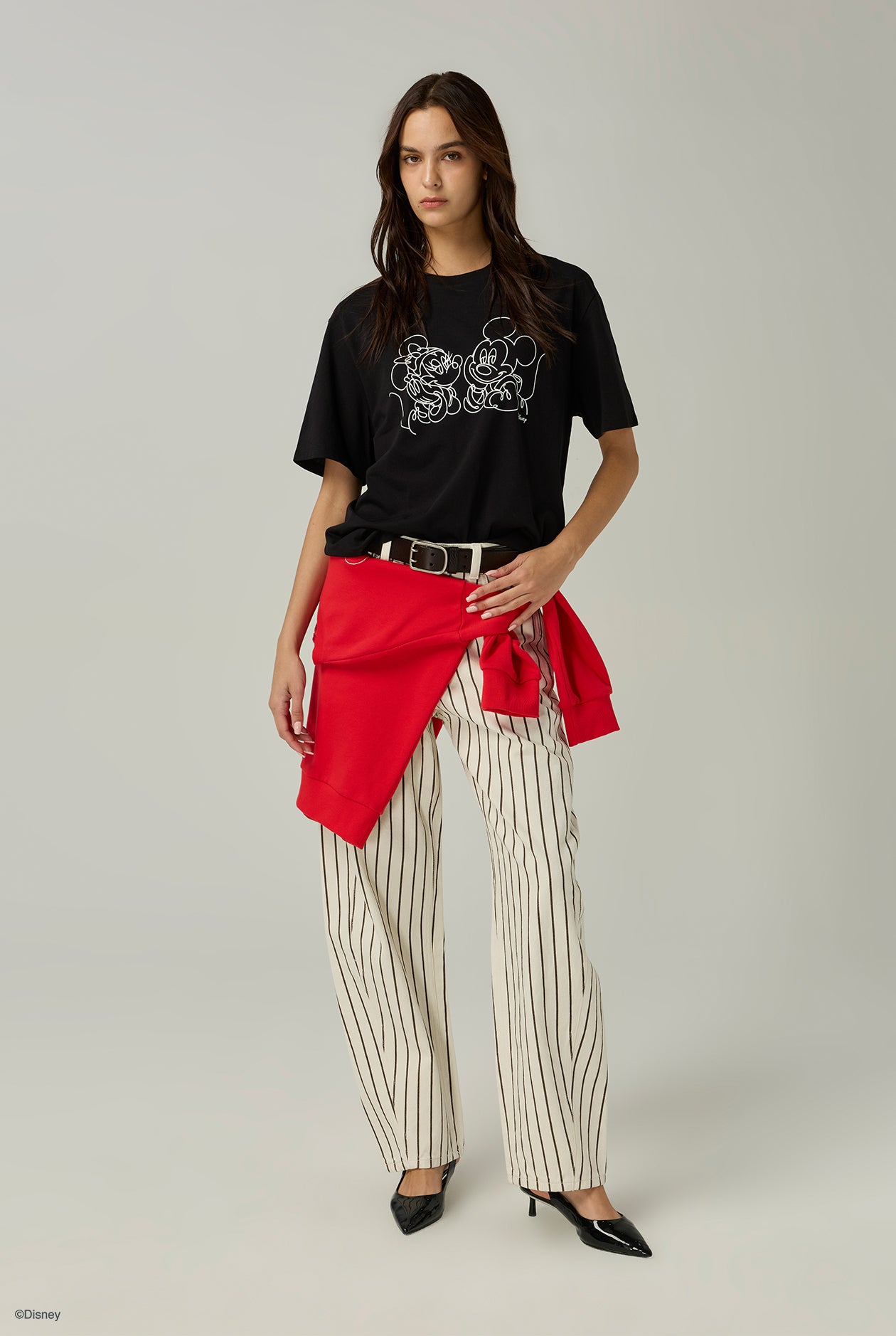 DISNEY MICKEY LINE ART GRAPHIC TEE