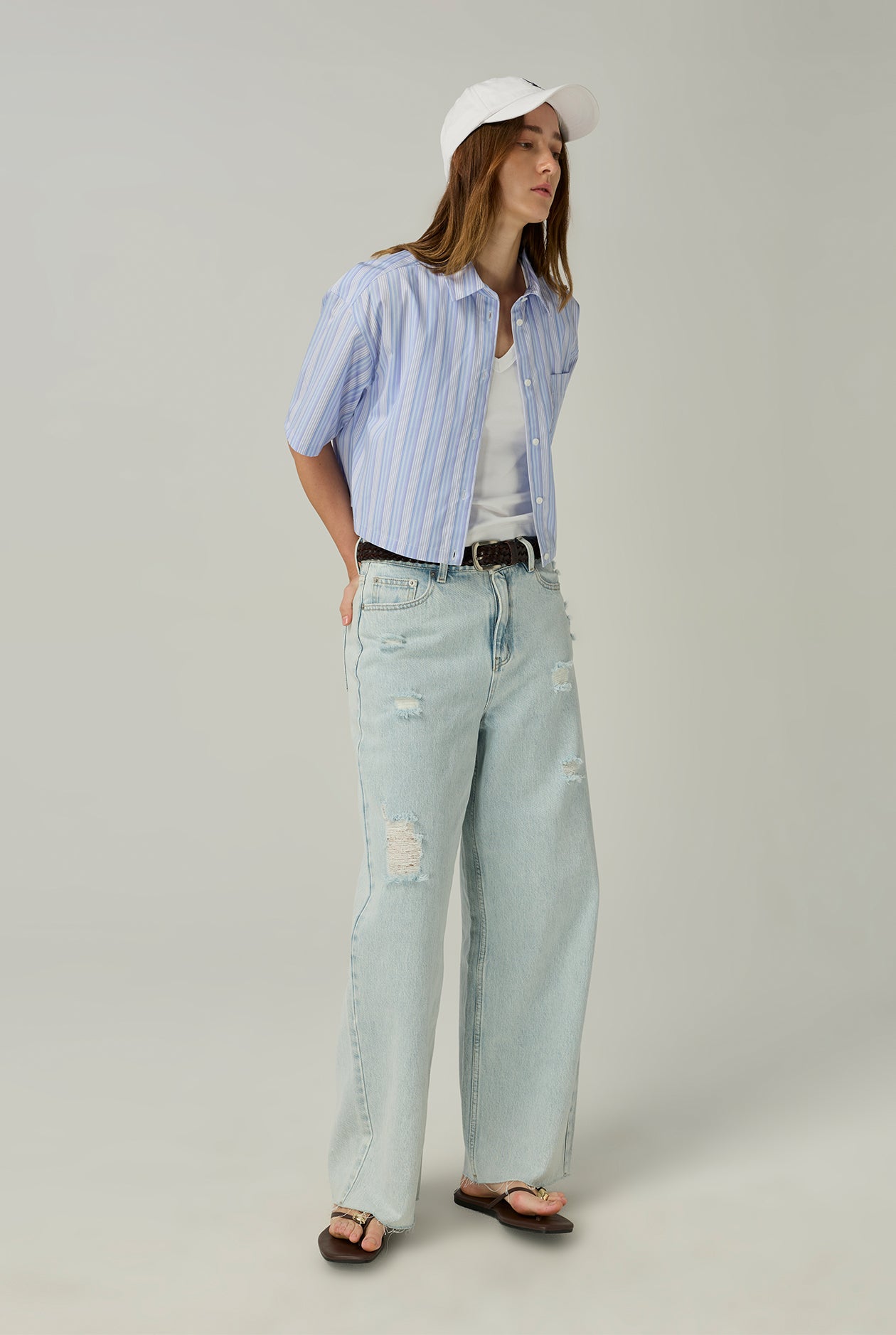 OVERSIZED VERTICAL STRIPE SHORT SLEEVE SHIRT