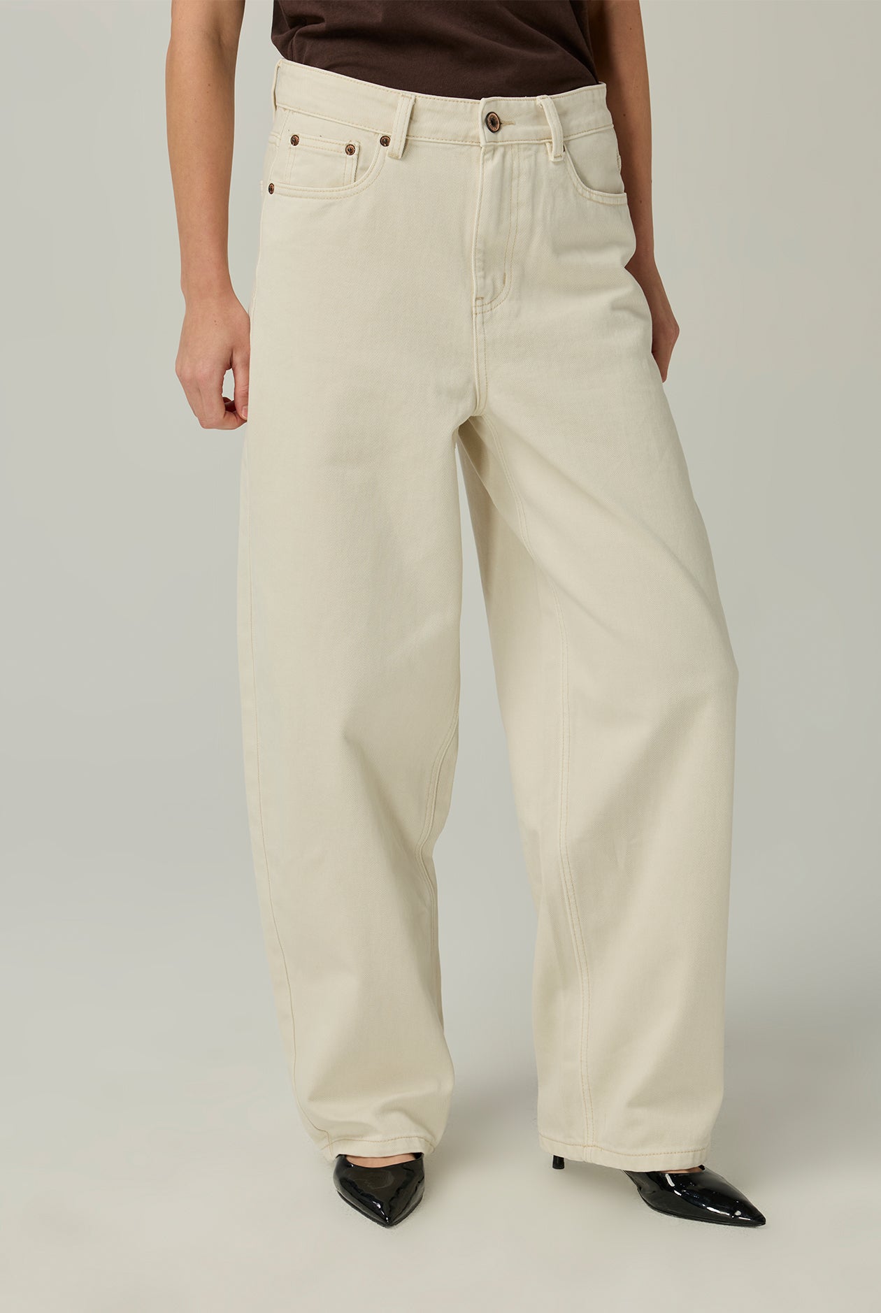 BEIGE BARREL JEANS - CC Double O Official Store