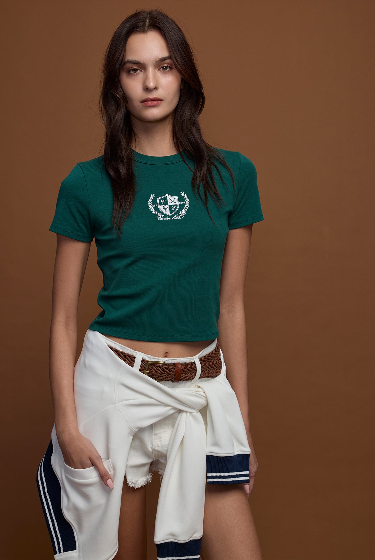 CREST EMBROIDERED RIBBED BABY TEE