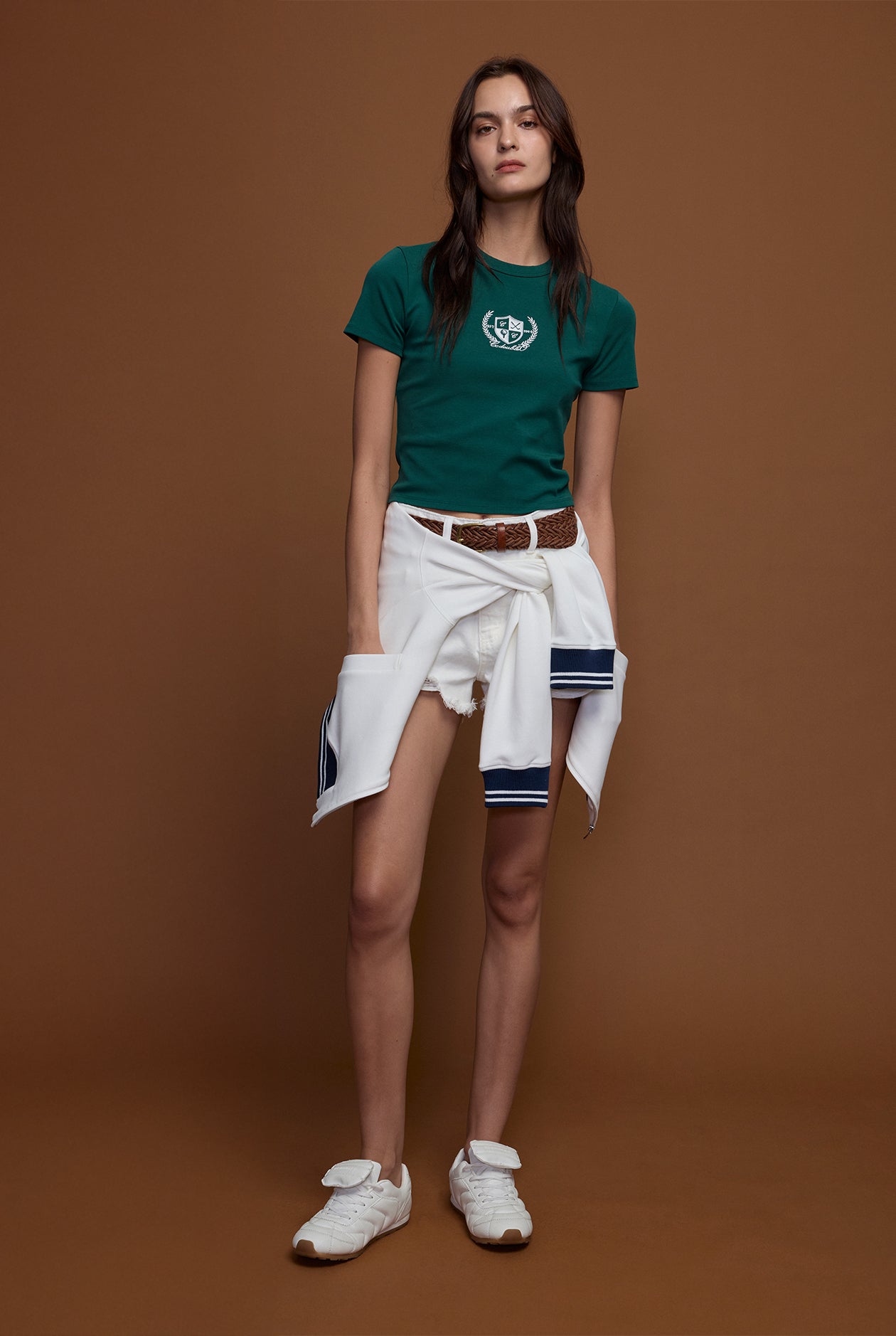 CREST EMBROIDERED RIBBED BABY TEE