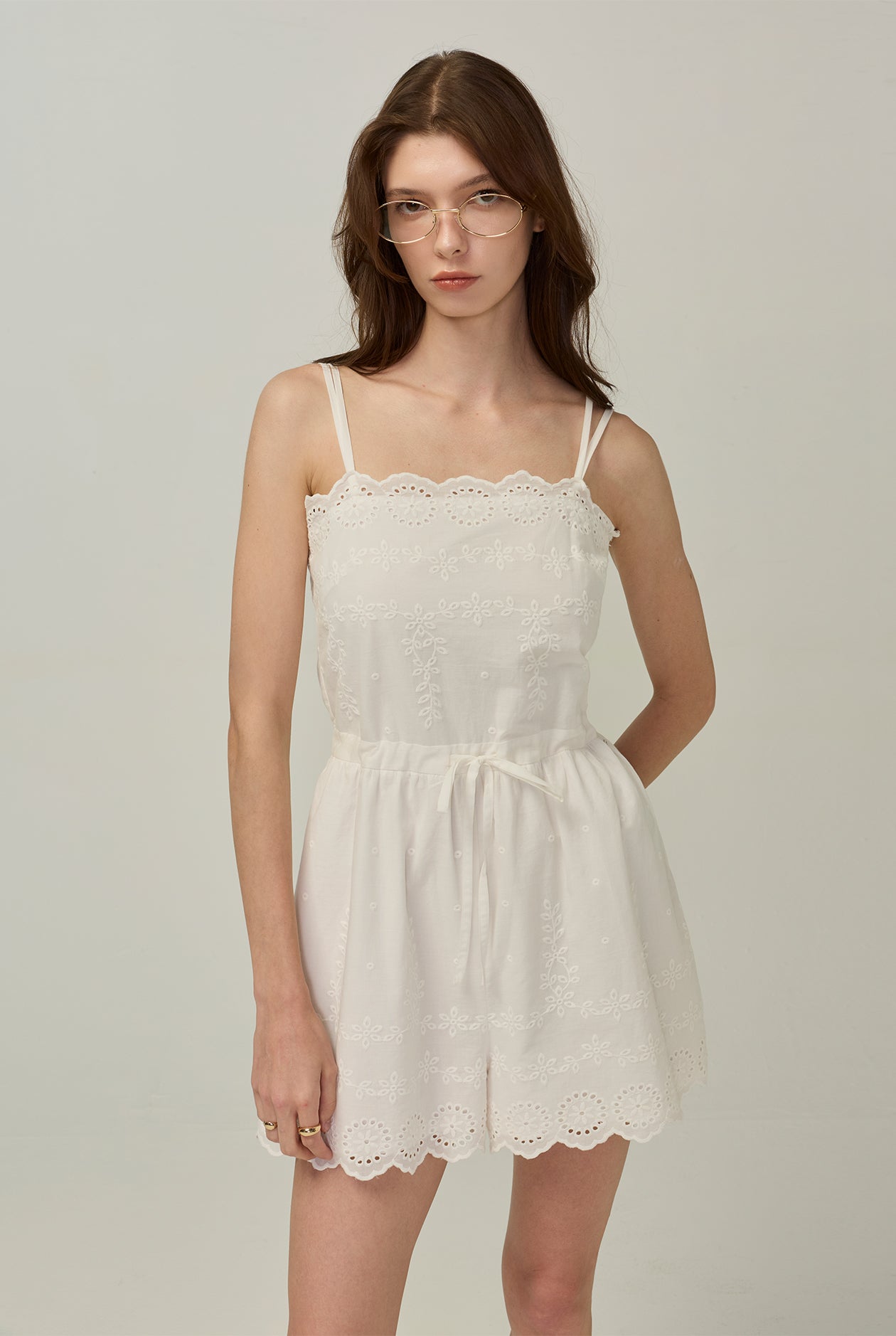 LACE DETAILED ROMPER