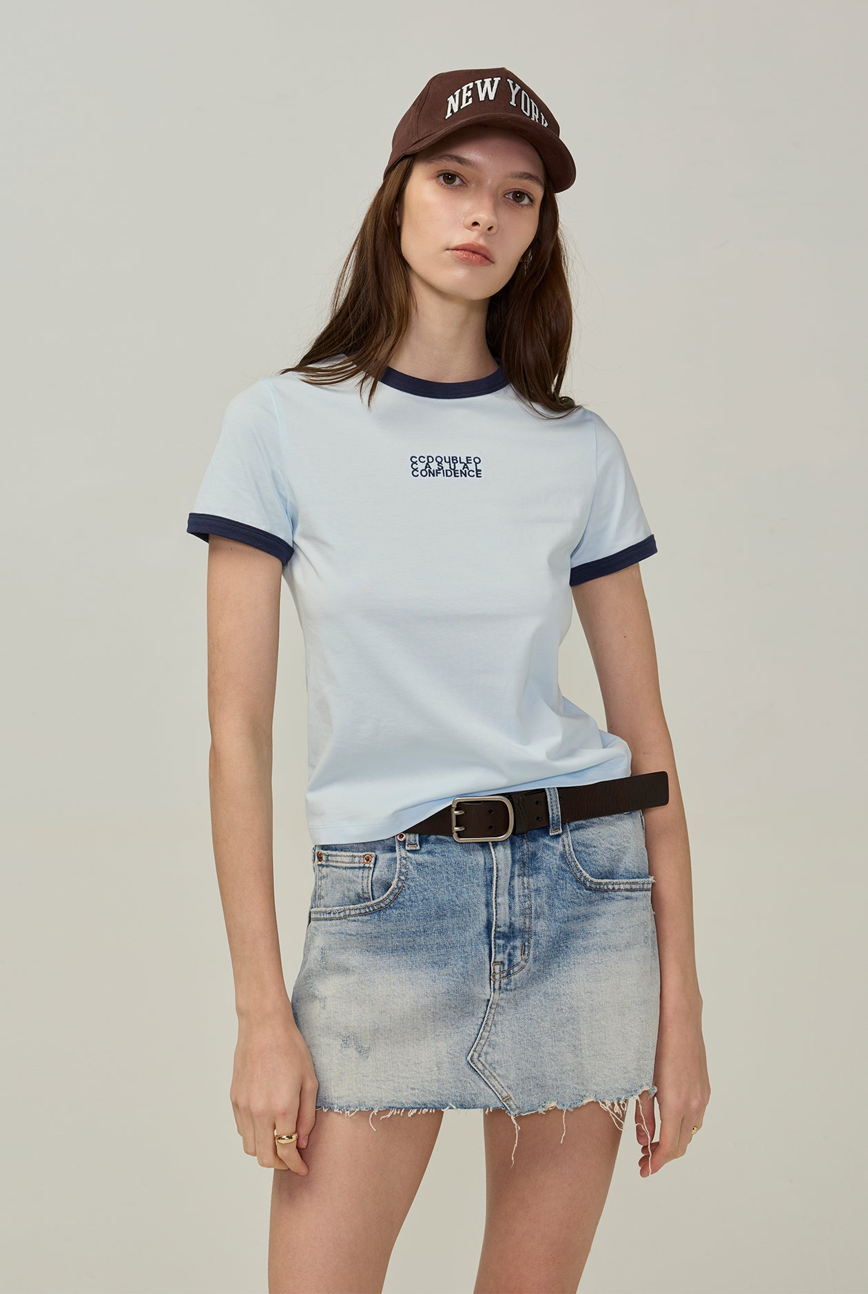 CASUAL CONFIDENCE RINGER TEE