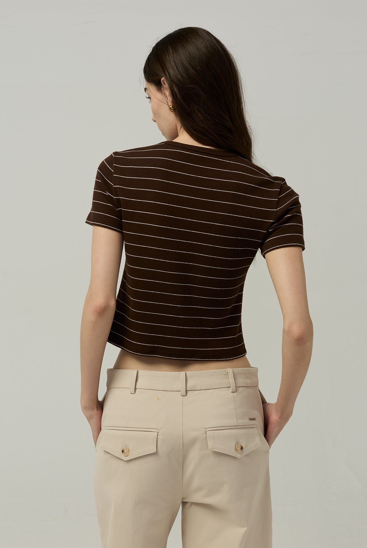 DARK BROWN STRIPED TEE