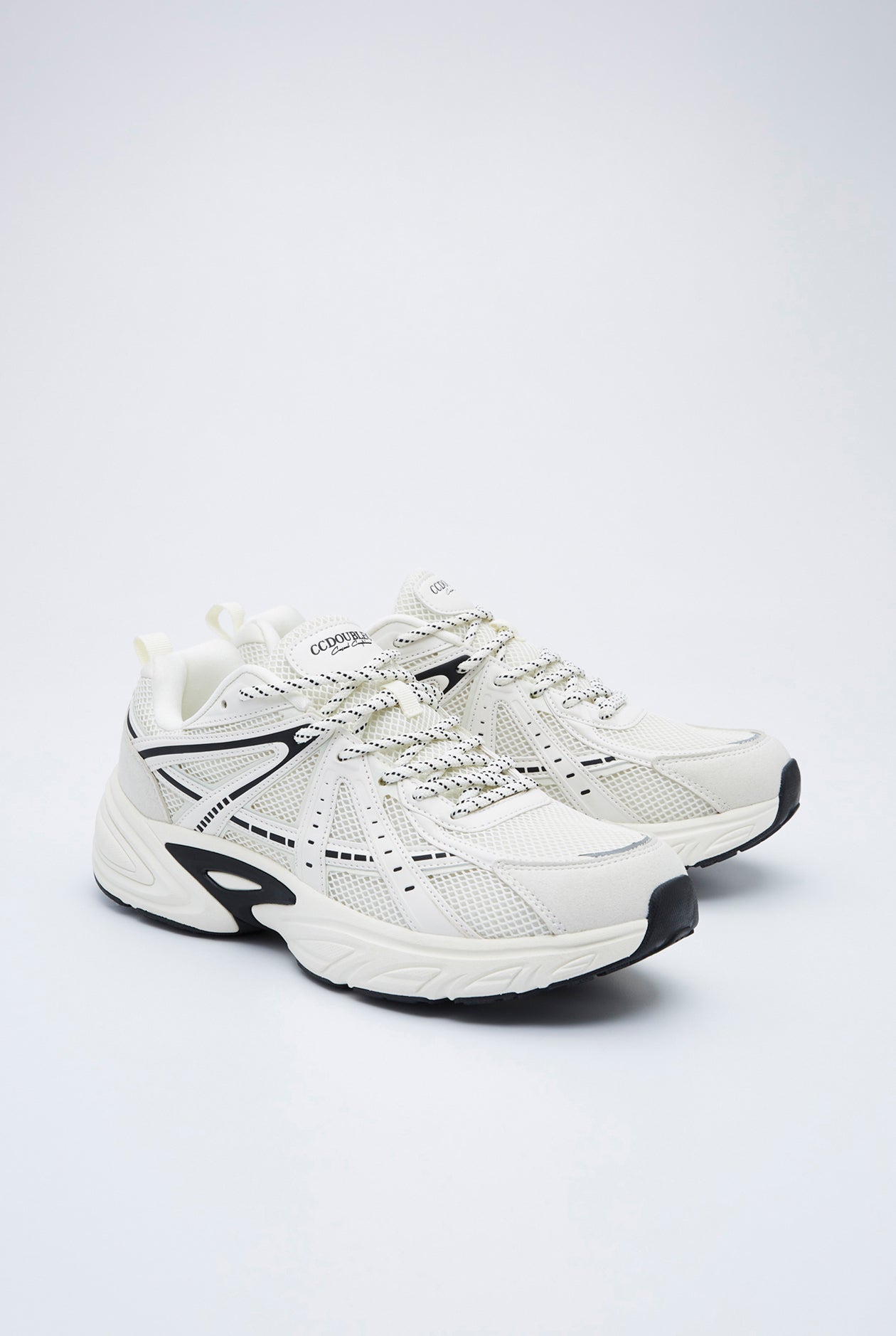 OFF WHITE PERFORMANCE RUNNER SNEAKERS