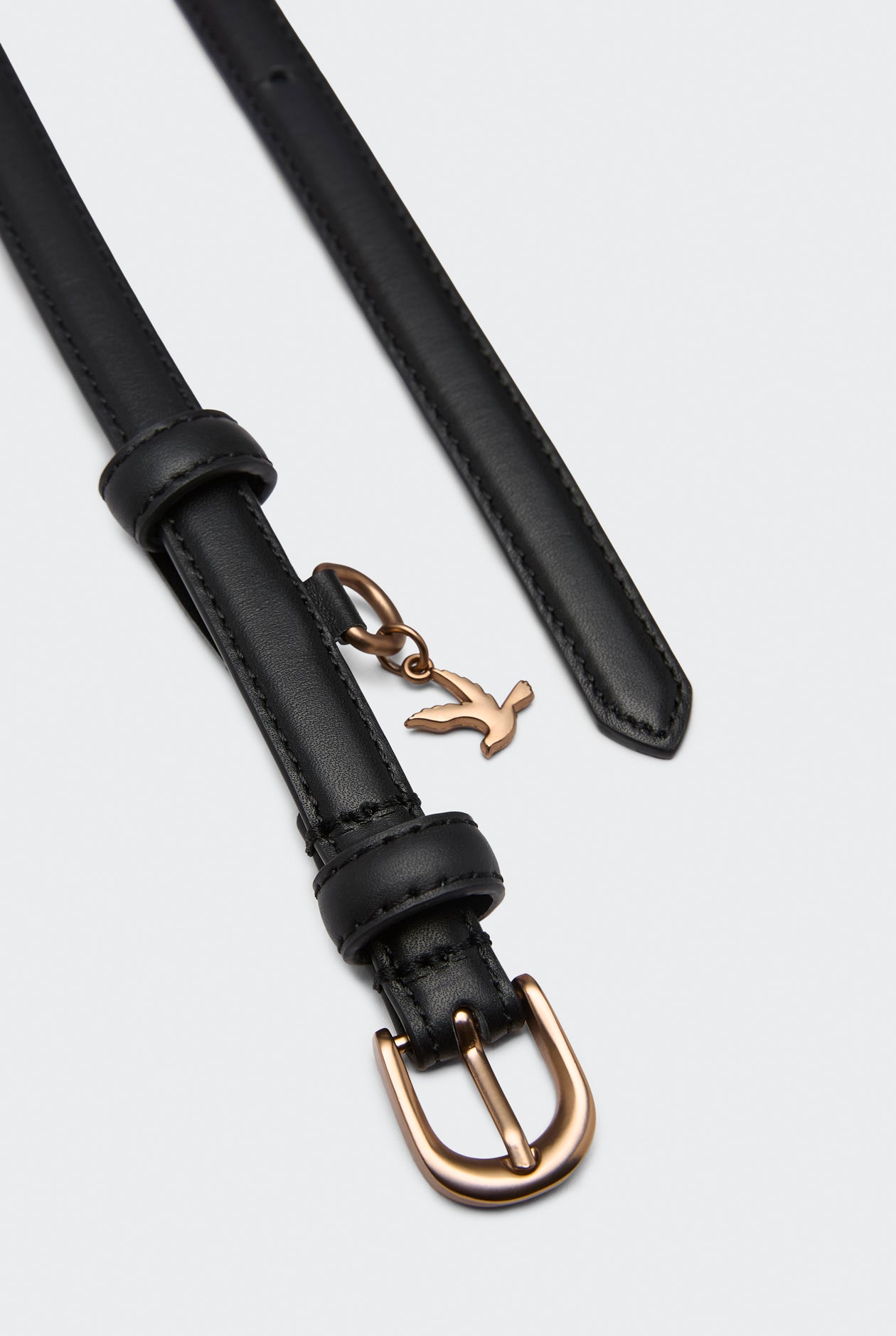 LEATHER SKINNY BELT WITH BIRD CHARM