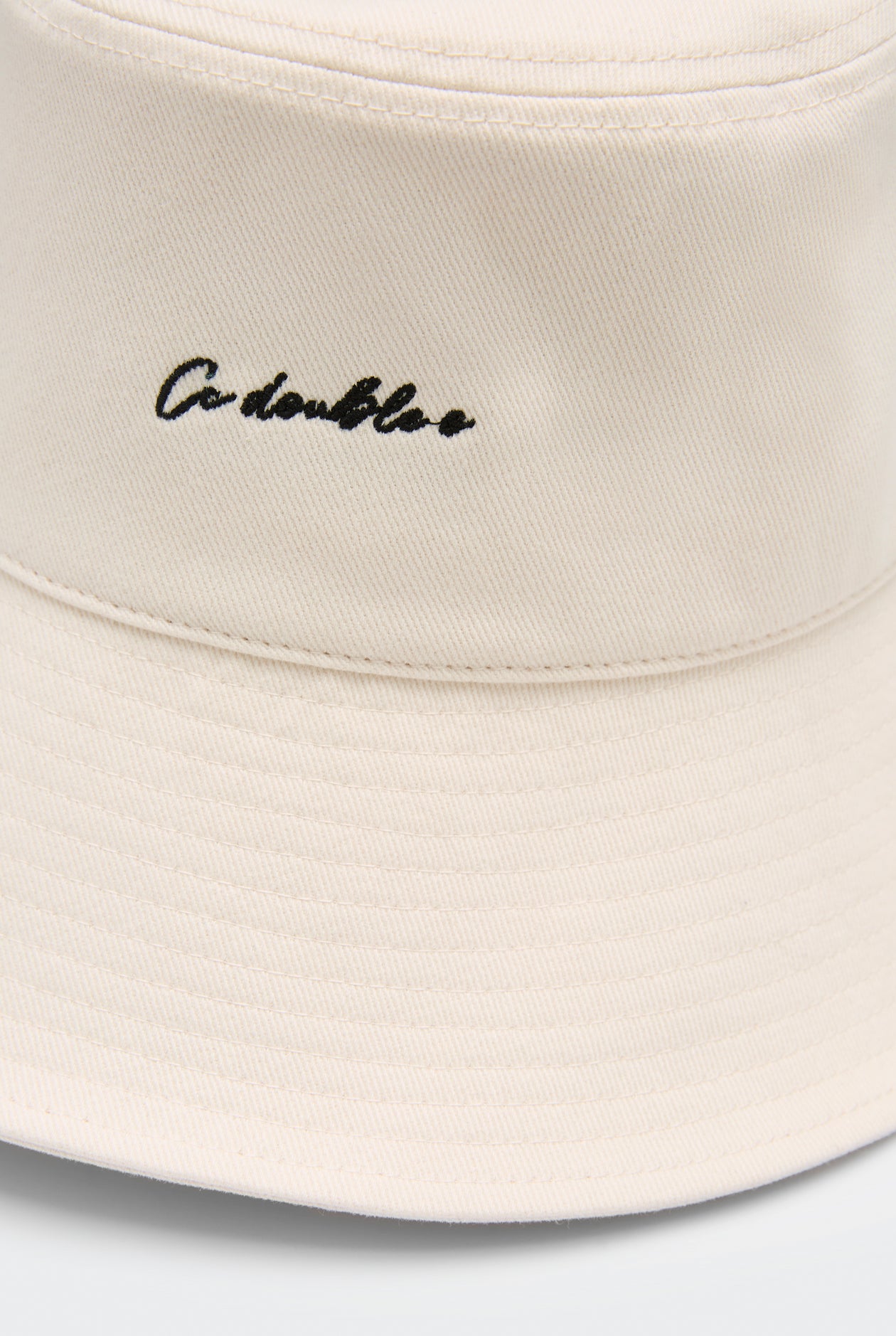 WIDE BRIM SCRIPT LOGO HAT