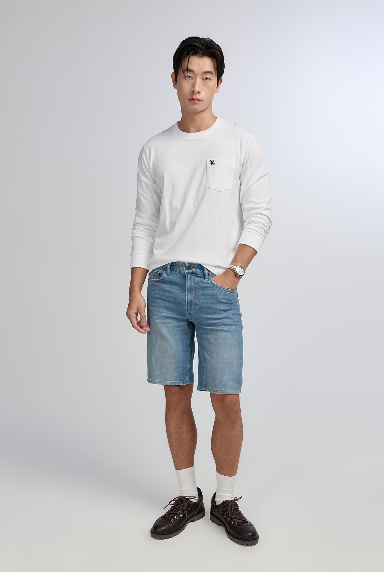 SLIM SHORT JEANS