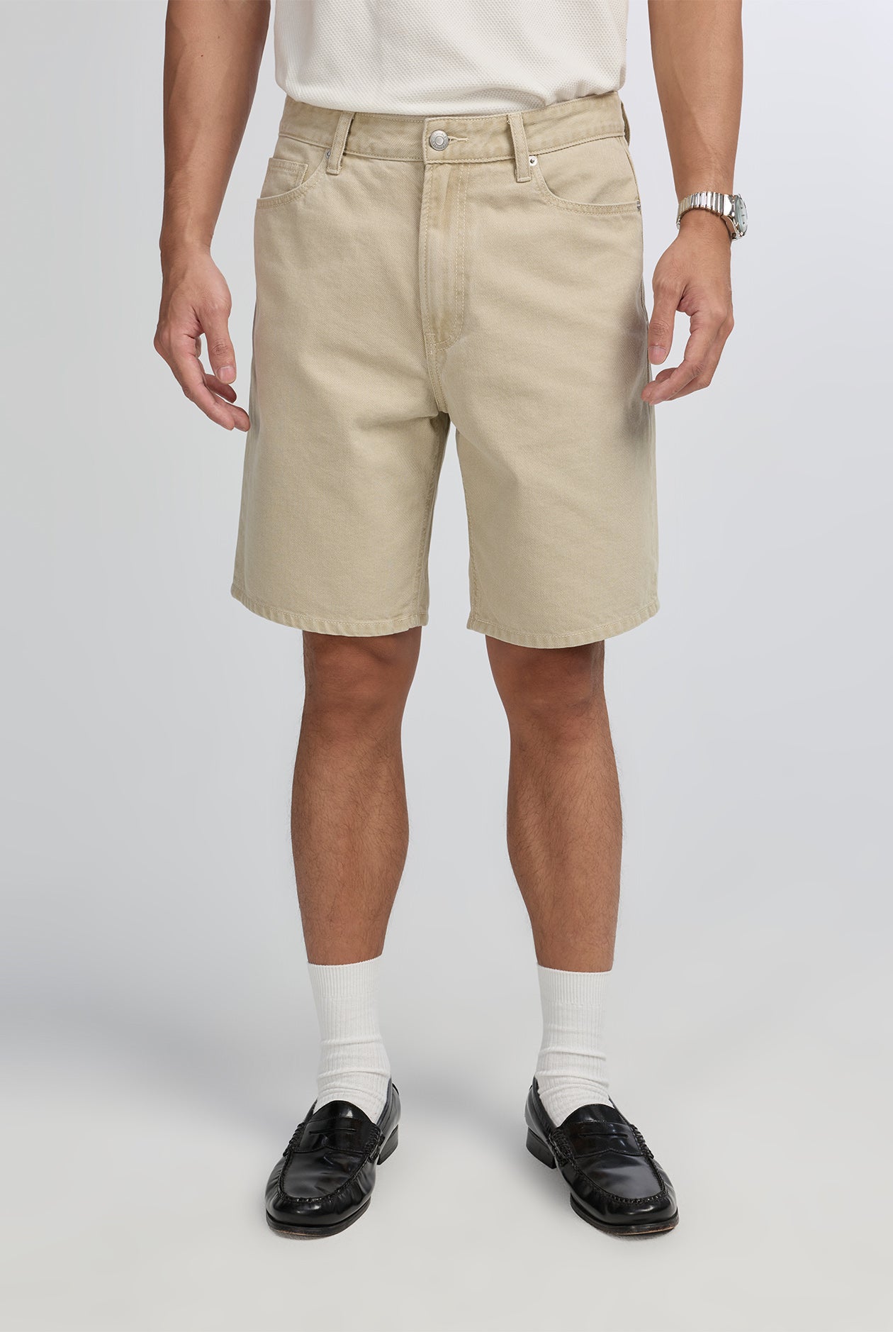 BEIGE STRAIGHT SHORT JEANS
