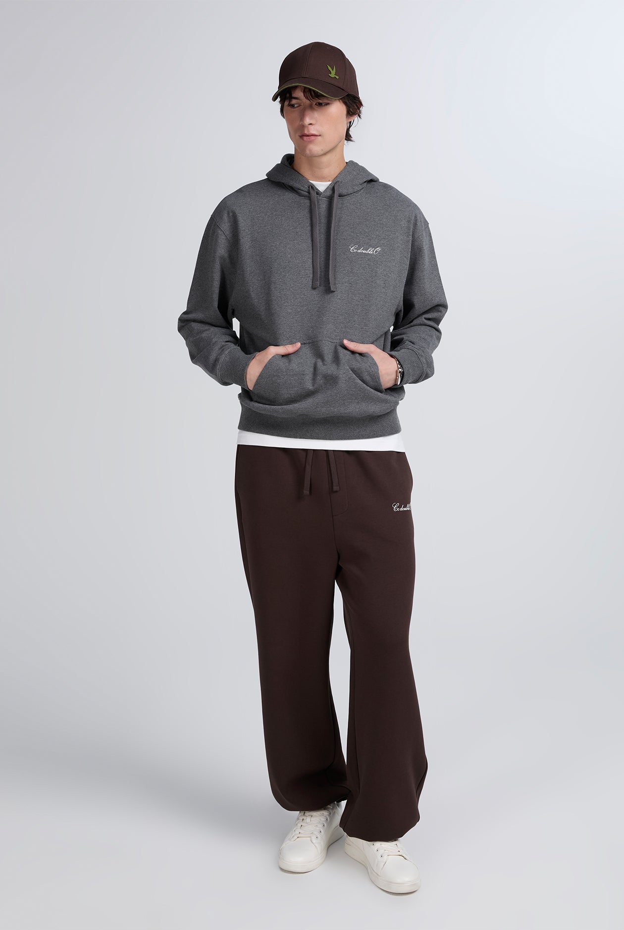 BOXY PULLOVER HOODIE