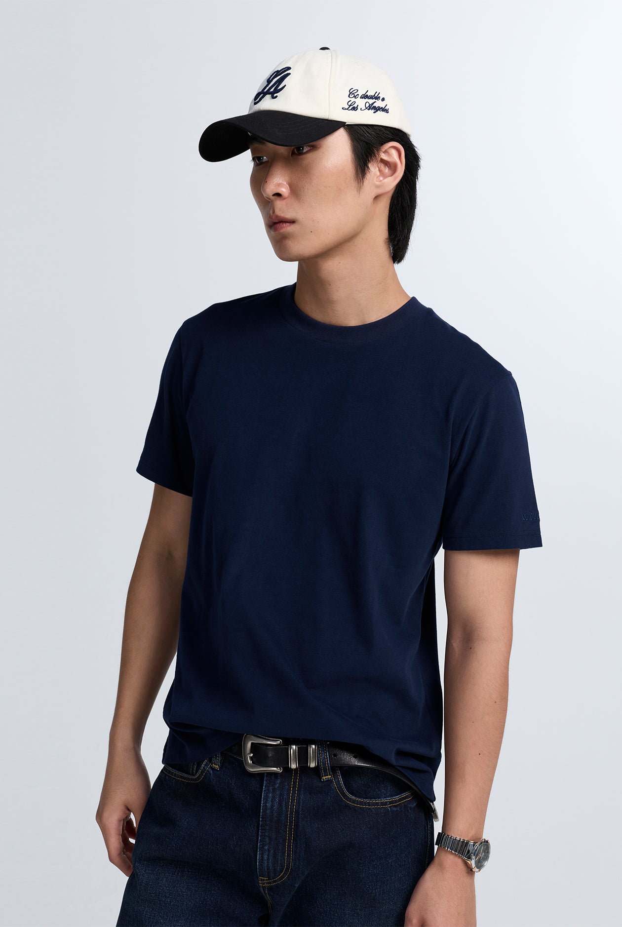 EMBROIDERED LOGO CREWNECK TEE