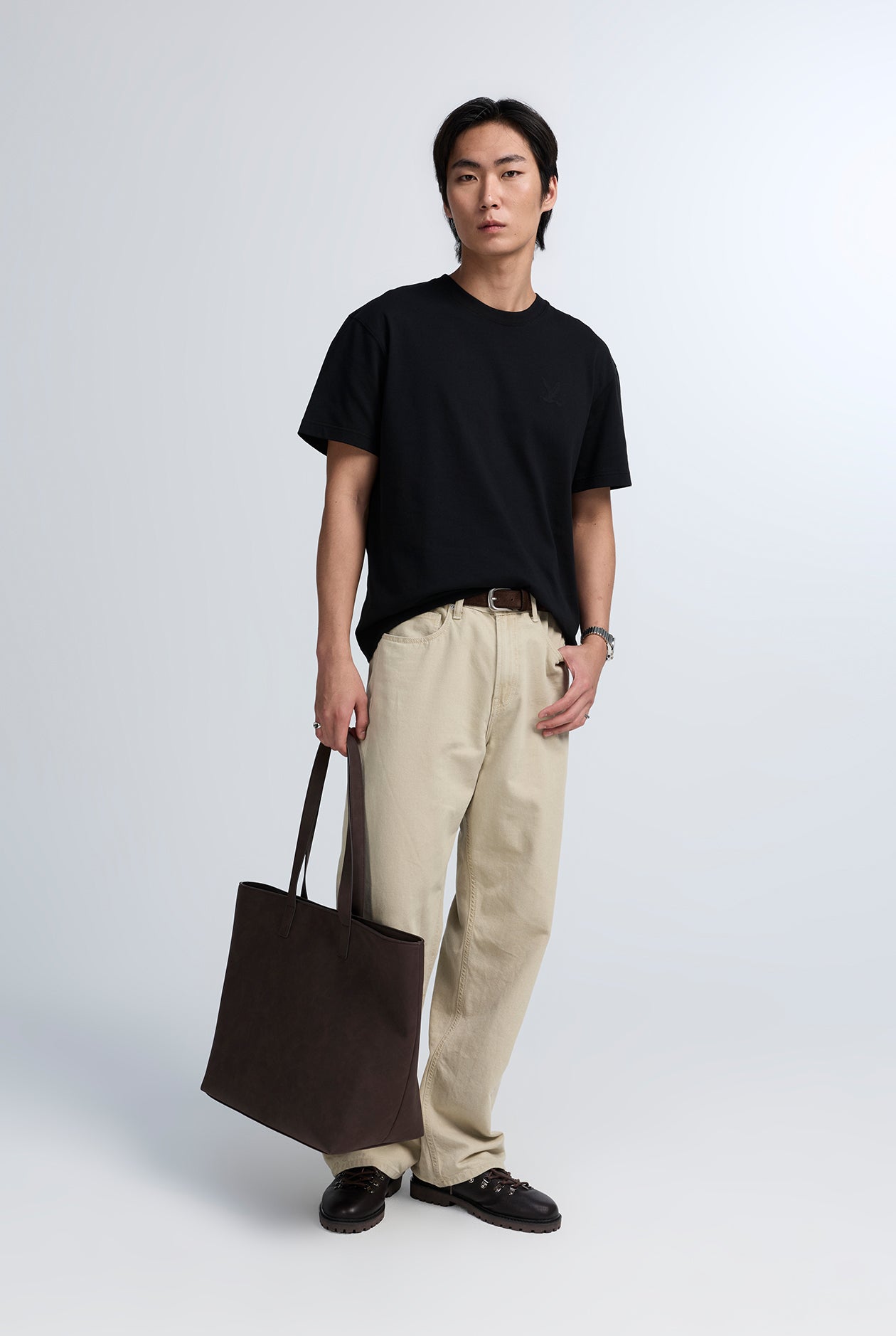 EMBROIDERED LOGO RELAXED-FIT TEE
