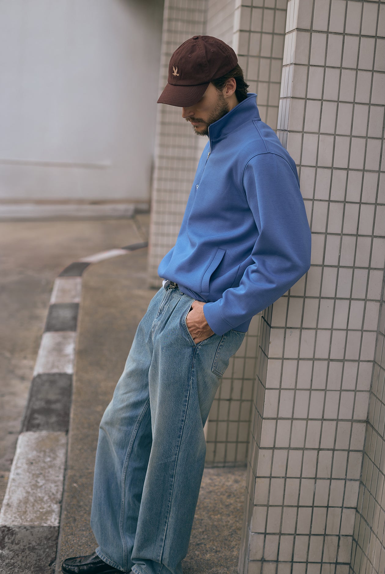 RELAXED QUARTER ZIP POLO