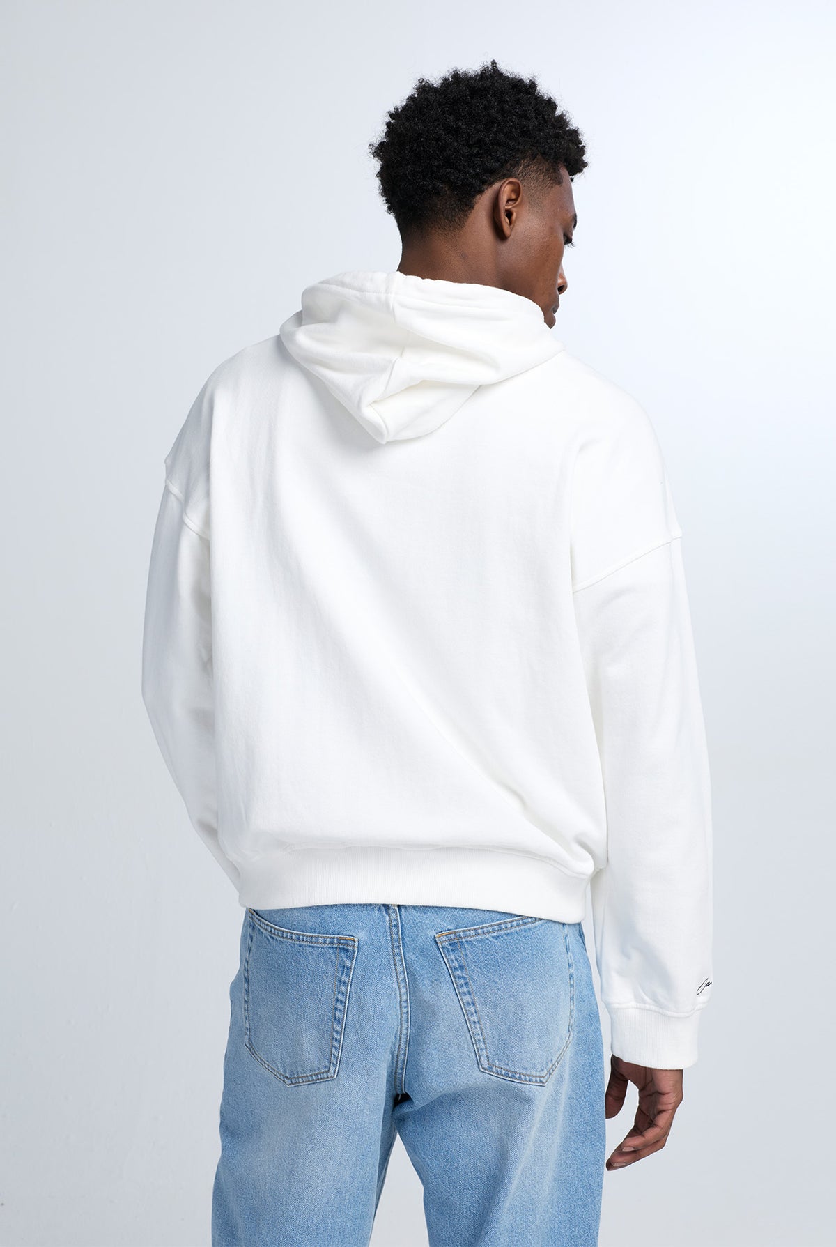 BOXY PULL OVER HOODIE
