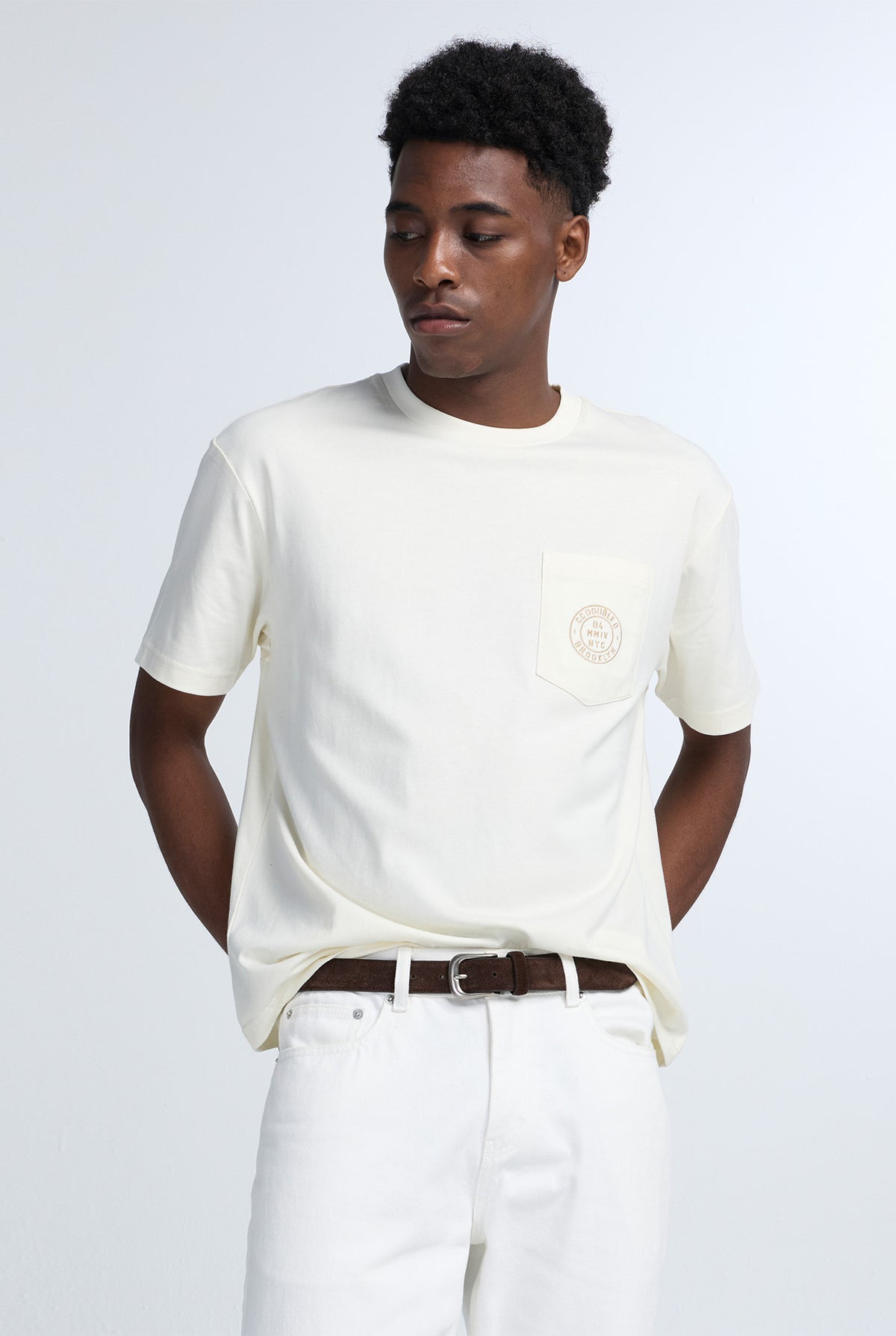 RELAXED POCKET T-SHIRT