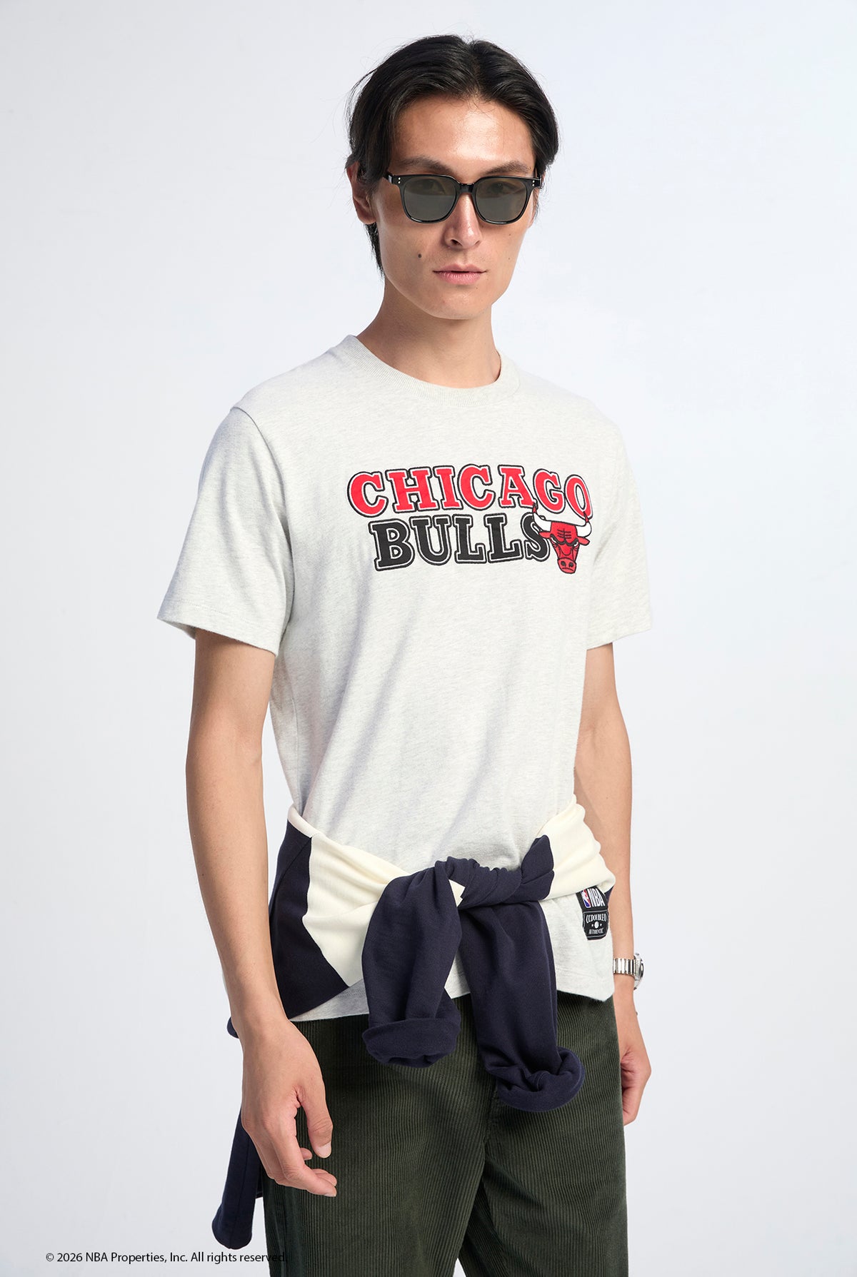 NBA CHICAGO BULLS COLLEGIATE LOGO TEE