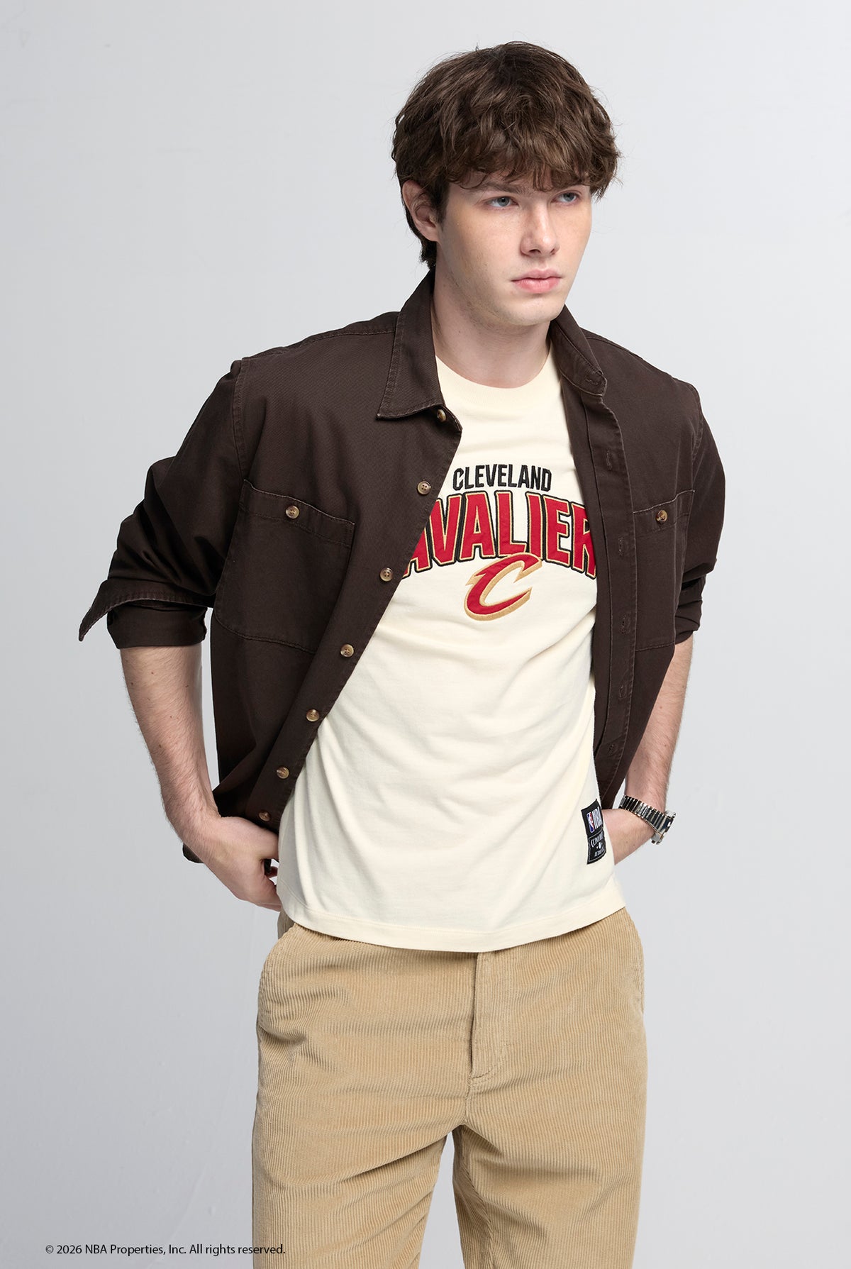 NBA CLEVELAND CAVALIERS COLLEGIATE LOGO TEE