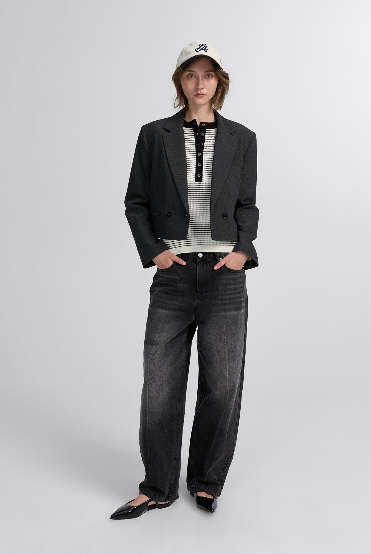 DOUBLE-BREASTED BOXY BLAZER